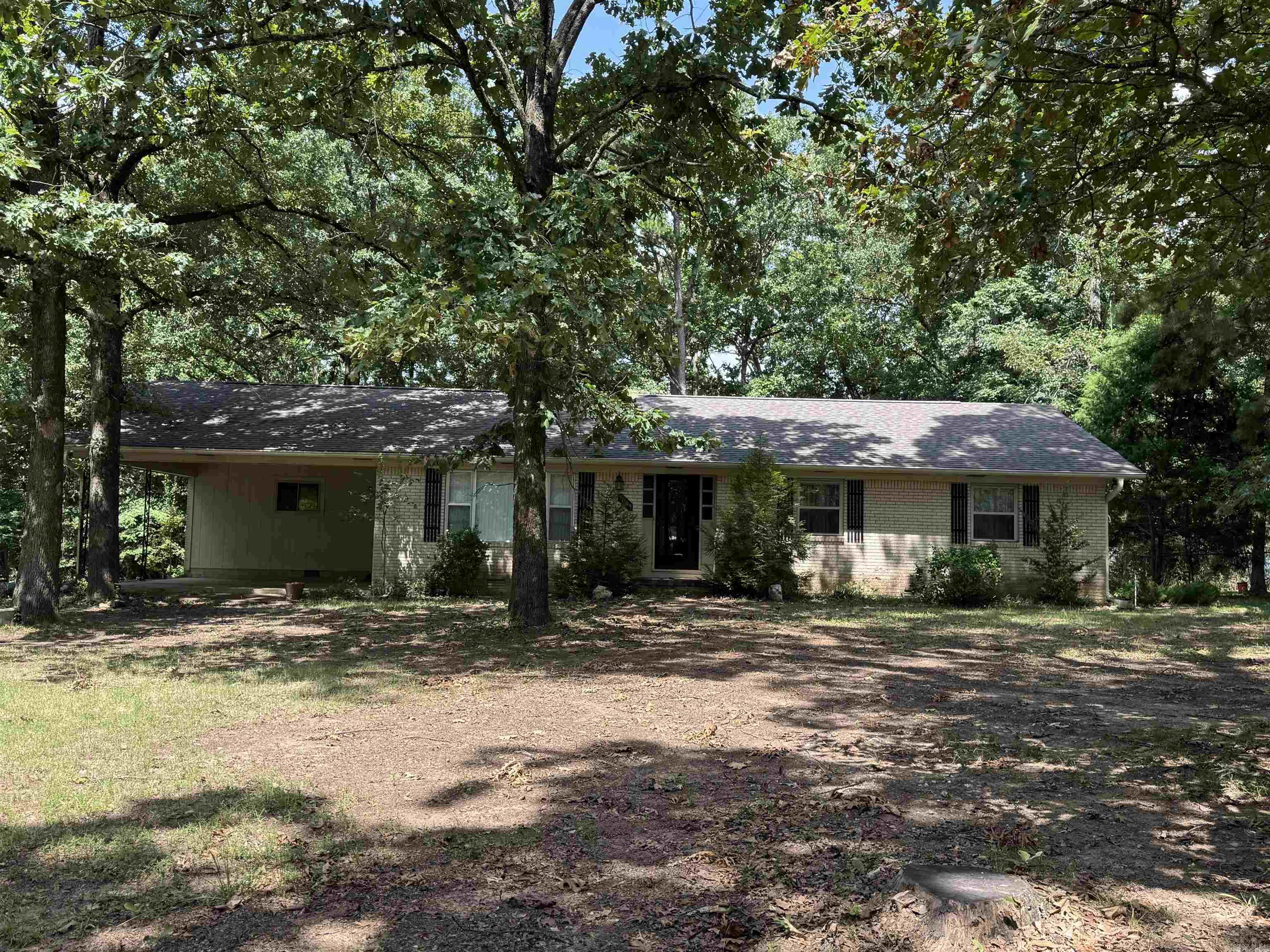 3009 Anderson Lake  Bryant, AR
