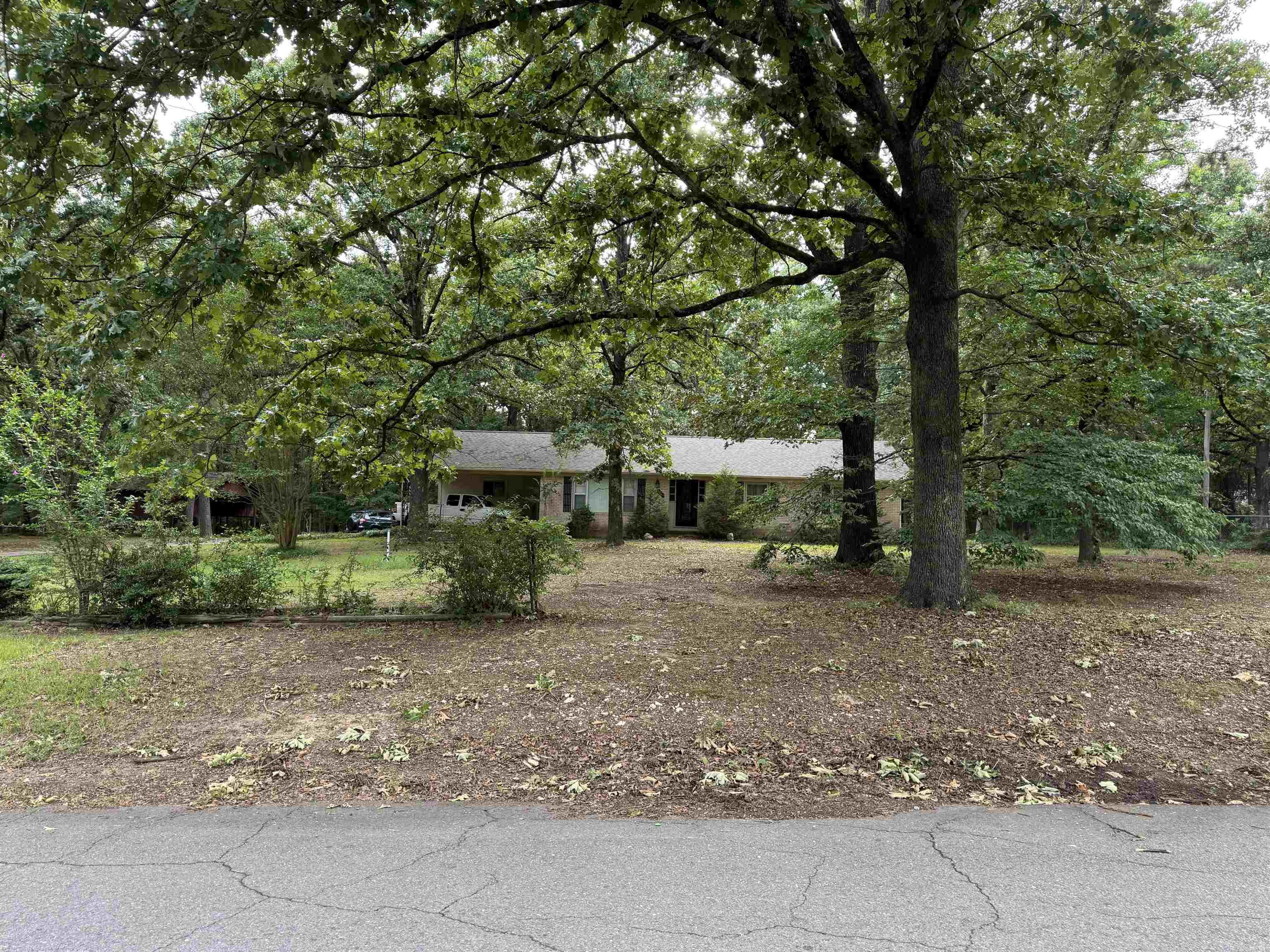 3009 Anderson Lake  Bryant, AR