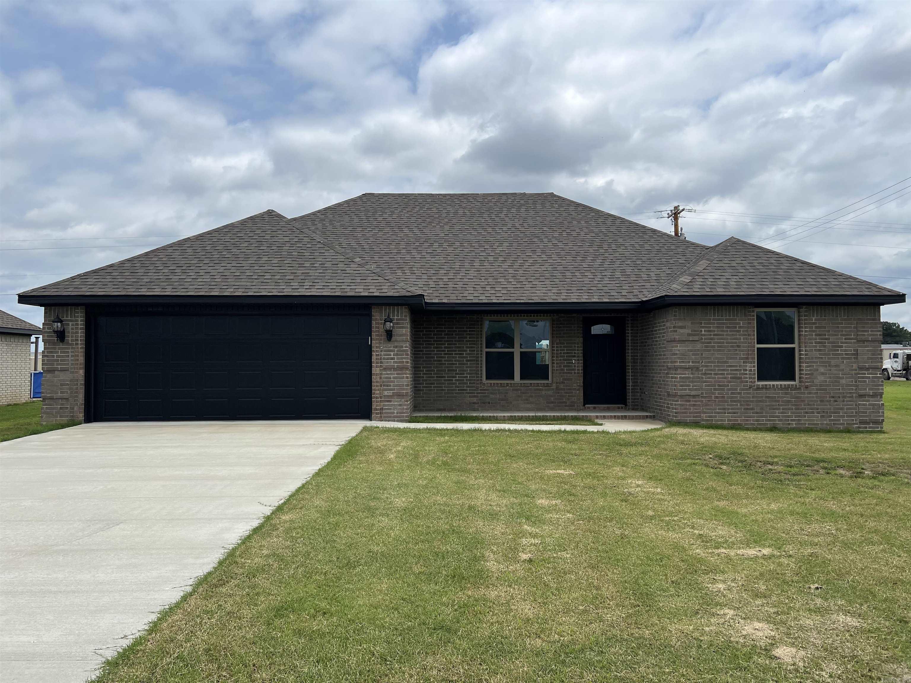 808 Dwight  Trumann, AR