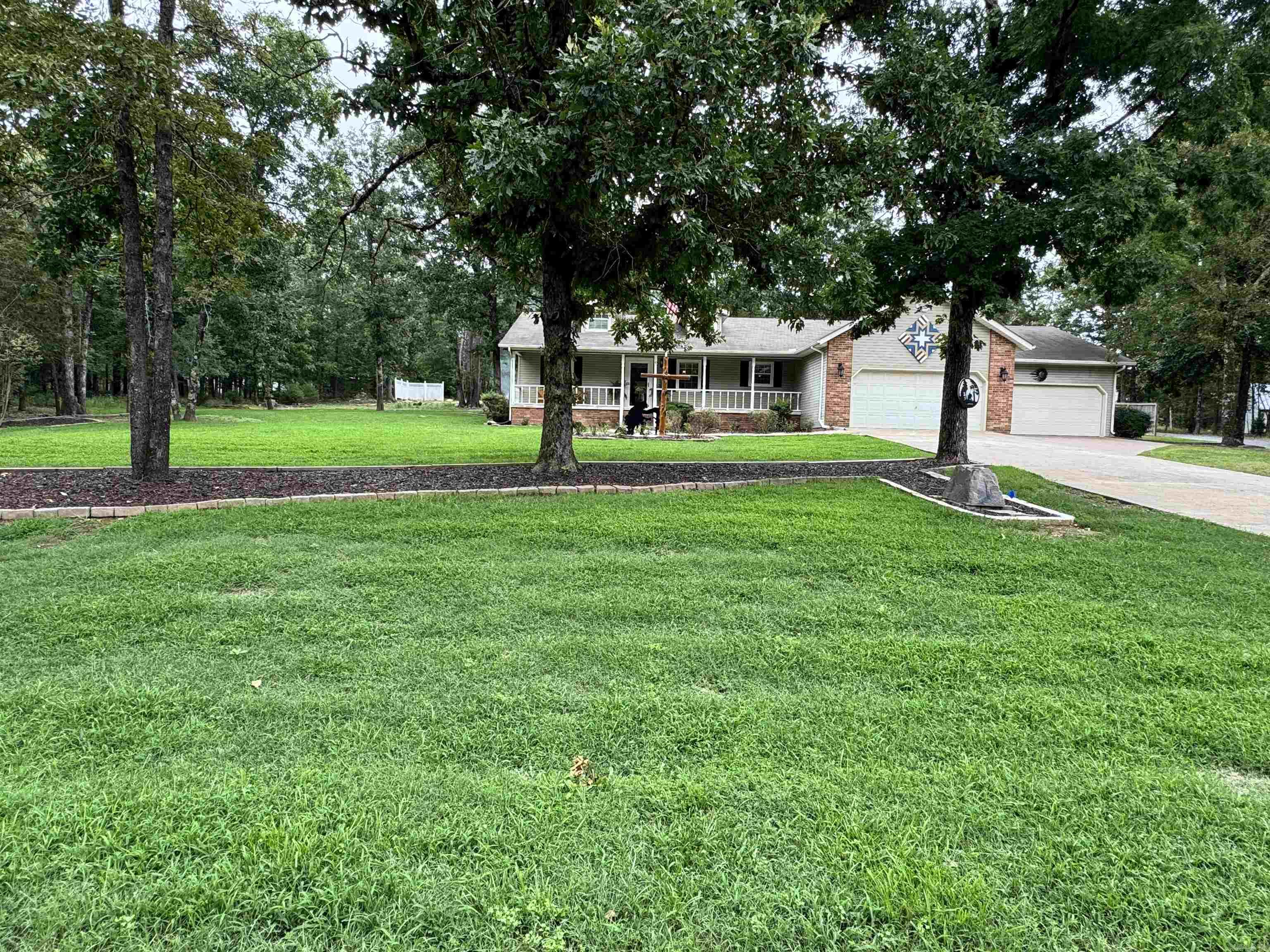 49 Old Spring  Tumbling Shoals, AR