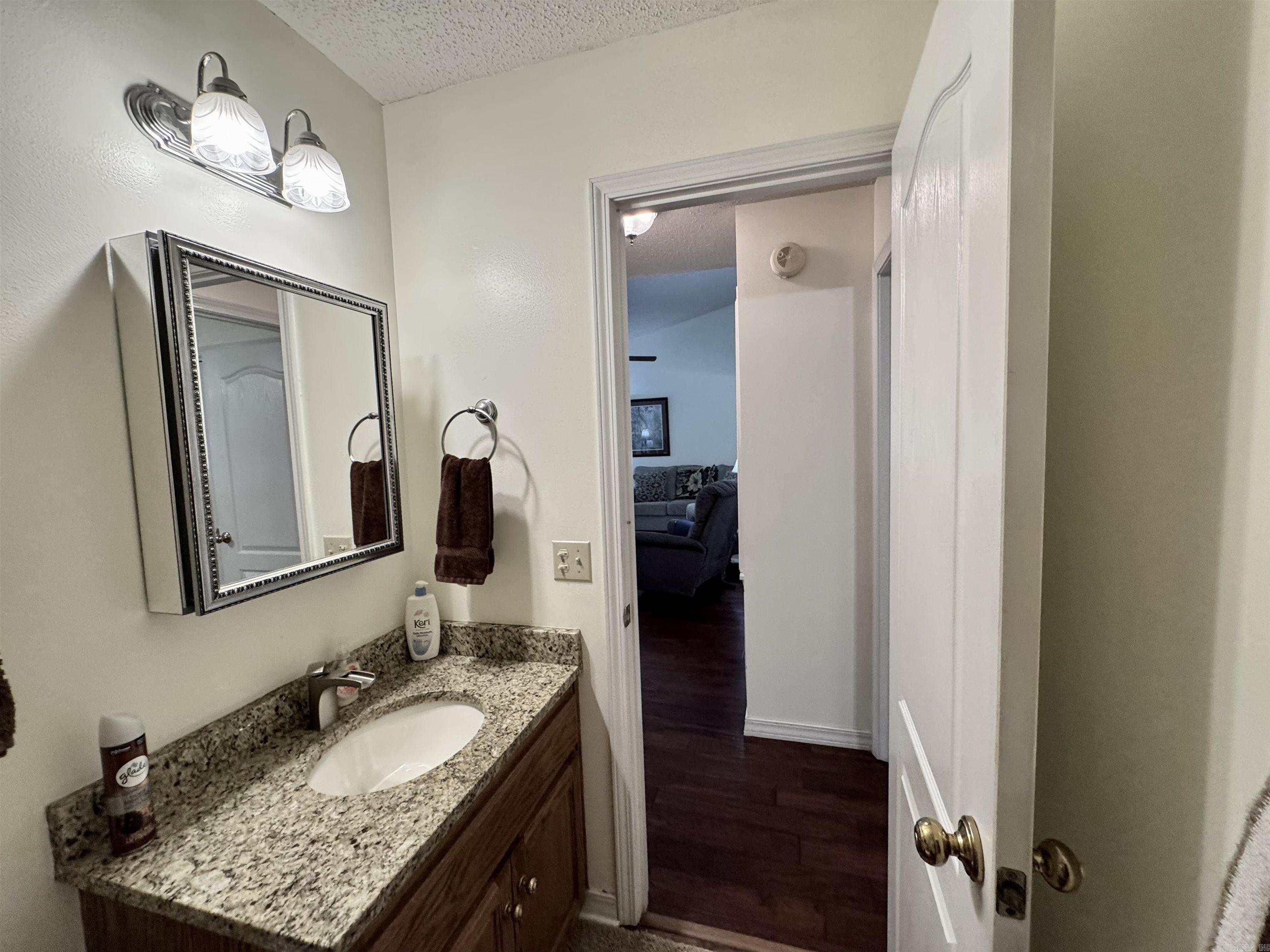 49 Old Spring  Tumbling Shoals, AR