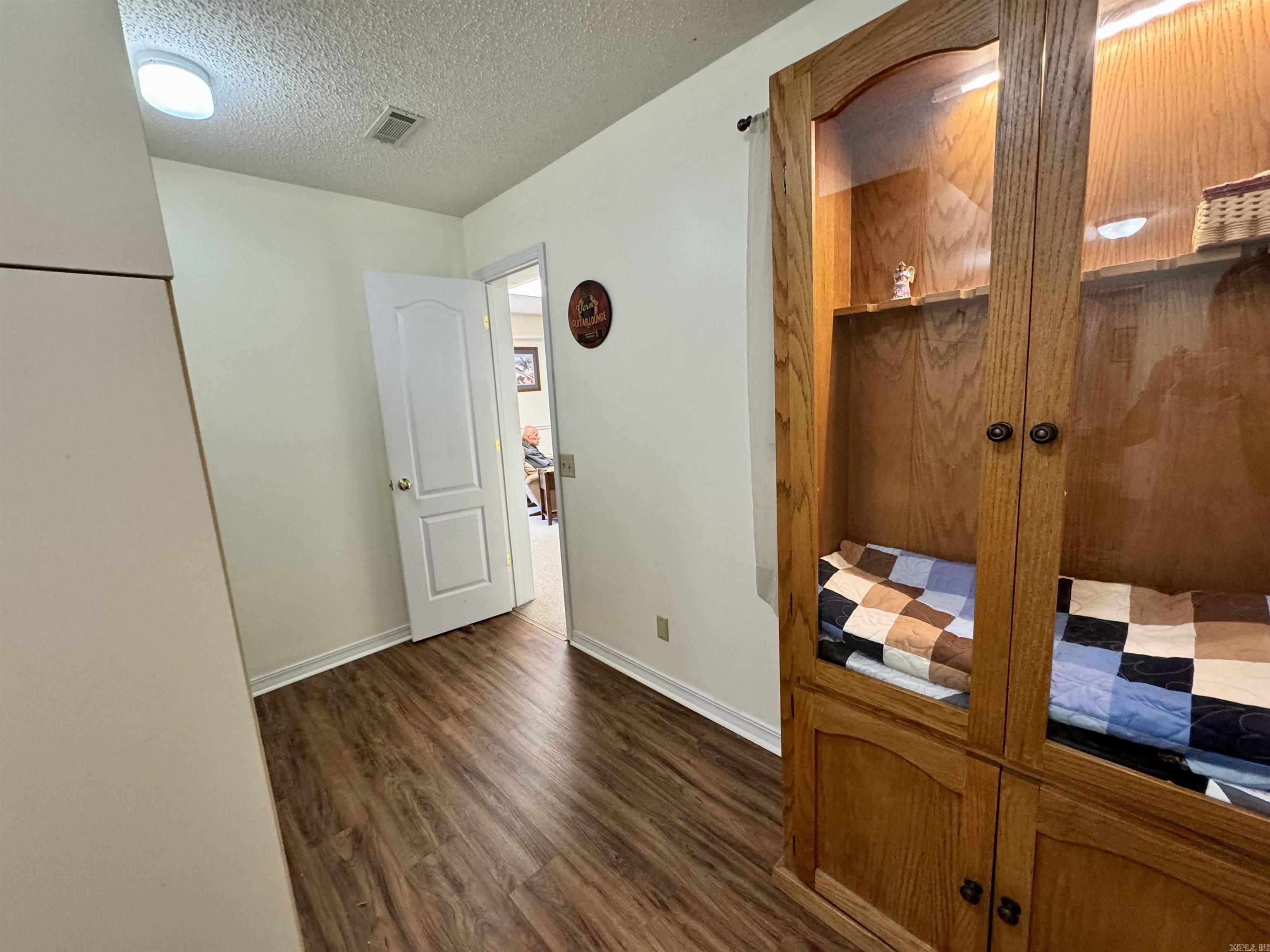49 Old Spring  Tumbling Shoals, AR