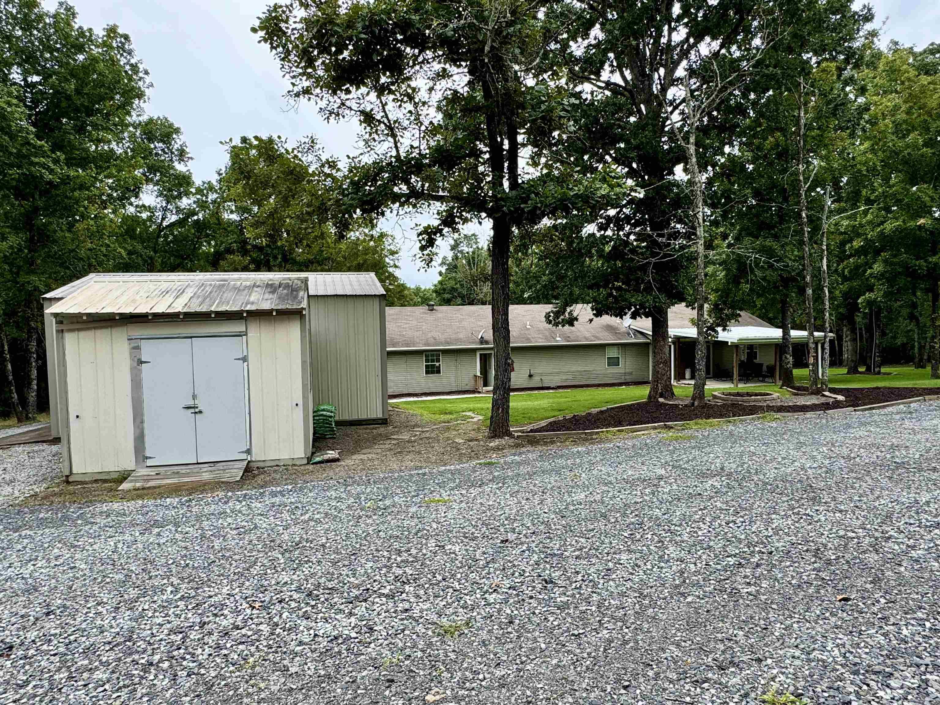 49 Old Spring  Tumbling Shoals, AR