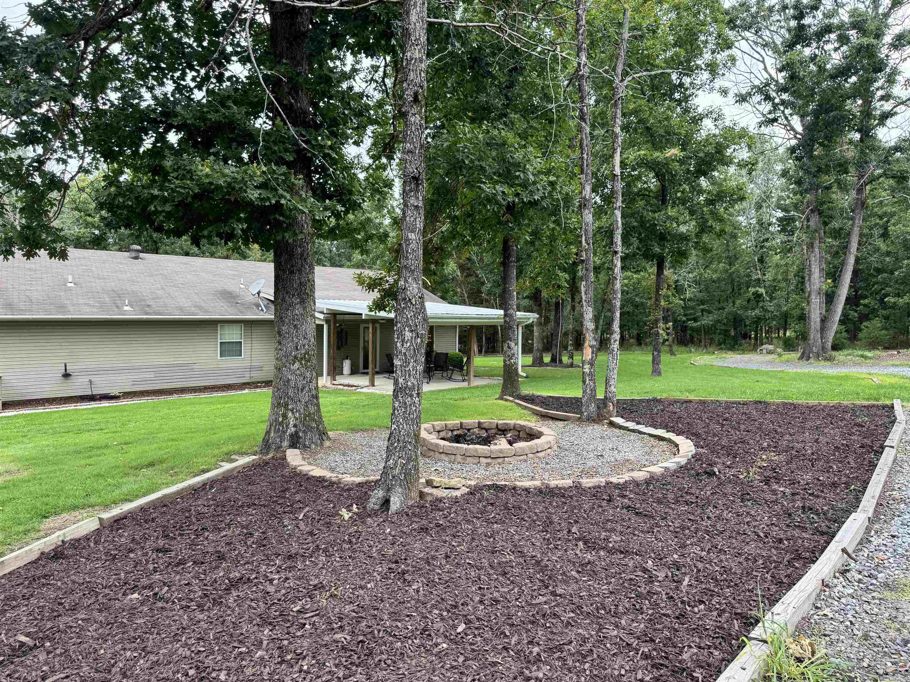 49 Old Spring  Tumbling Shoals, AR