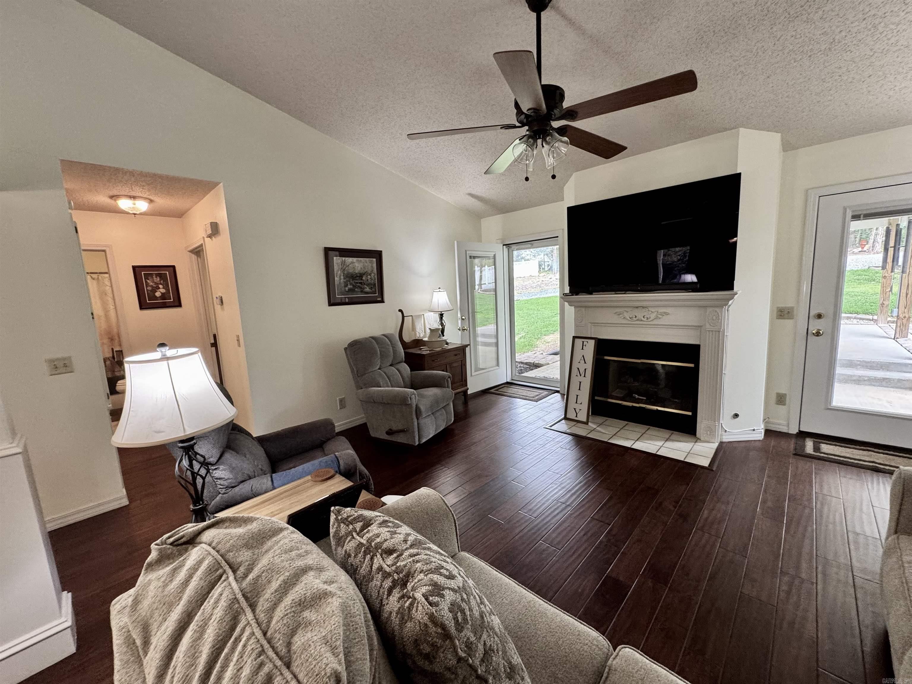 49 Old Spring  Tumbling Shoals, AR