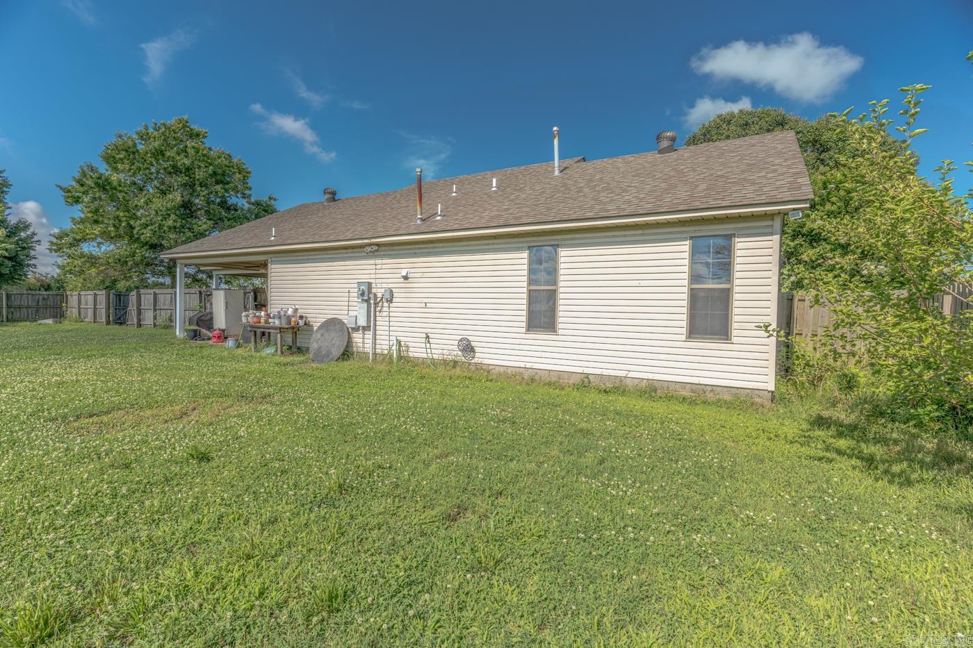 5530 N County Road 917  Blytheville, AR