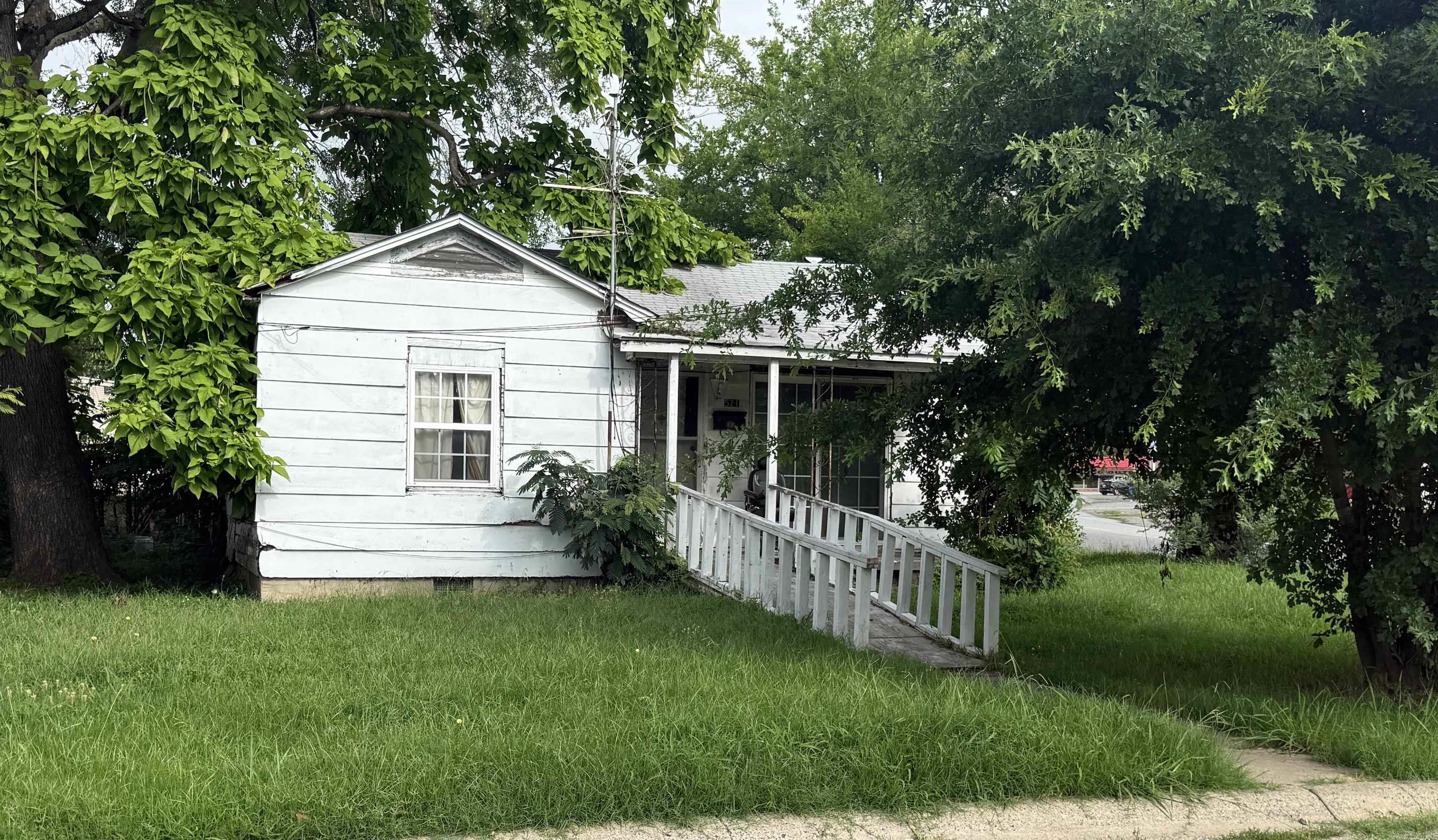 521 Middle  North Little Rock, AR