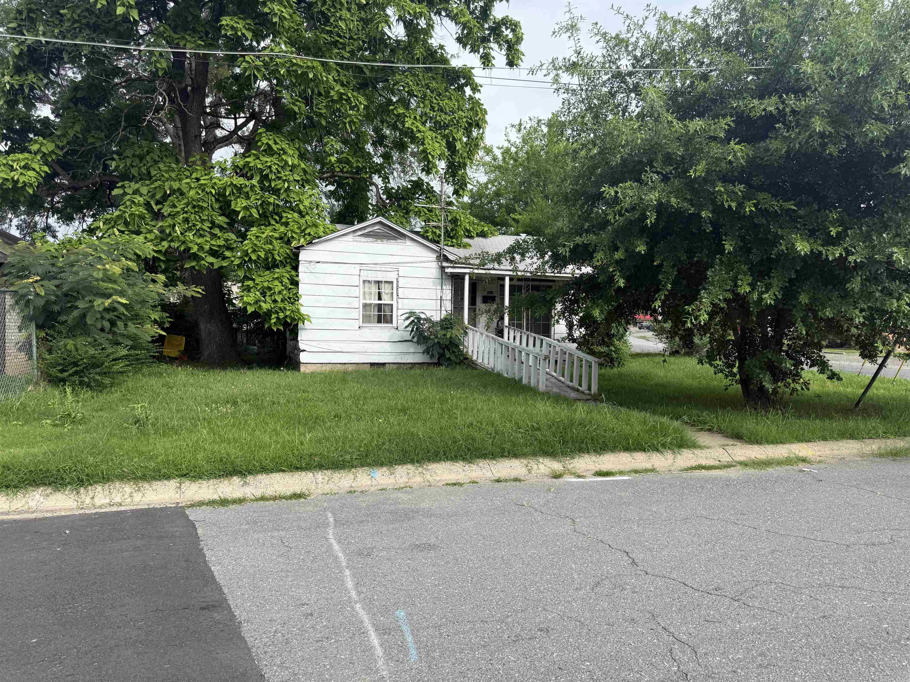 521 Middle  North Little Rock, AR