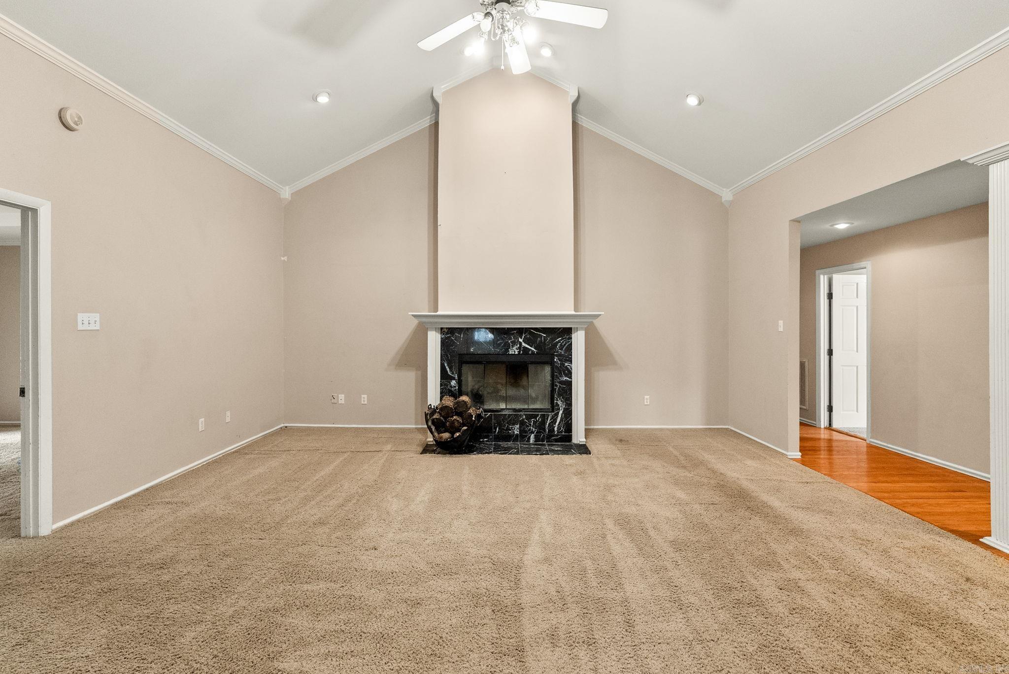 158 Lily  Maumelle, AR
