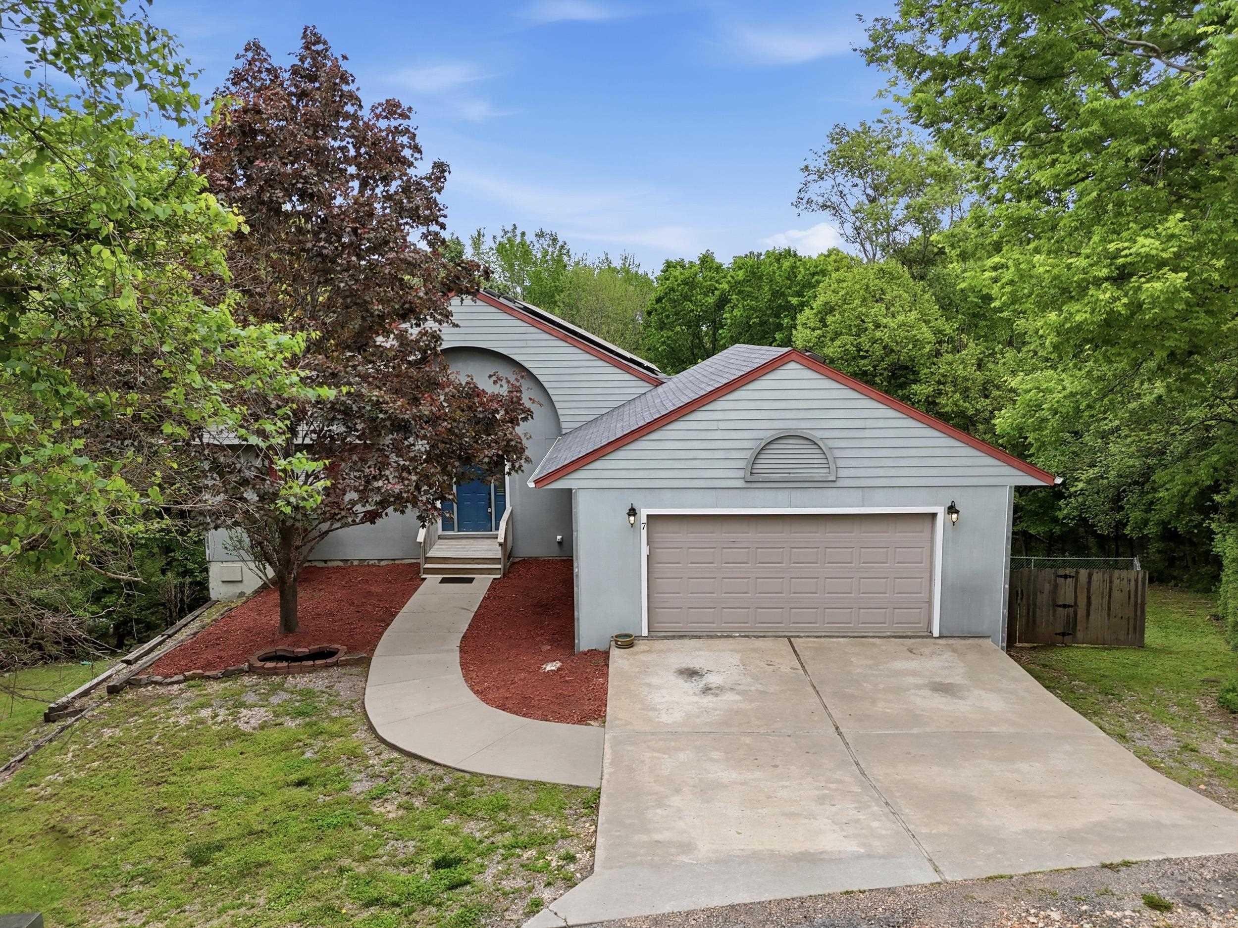 7 Tamara Lane  Bella Vista, AR