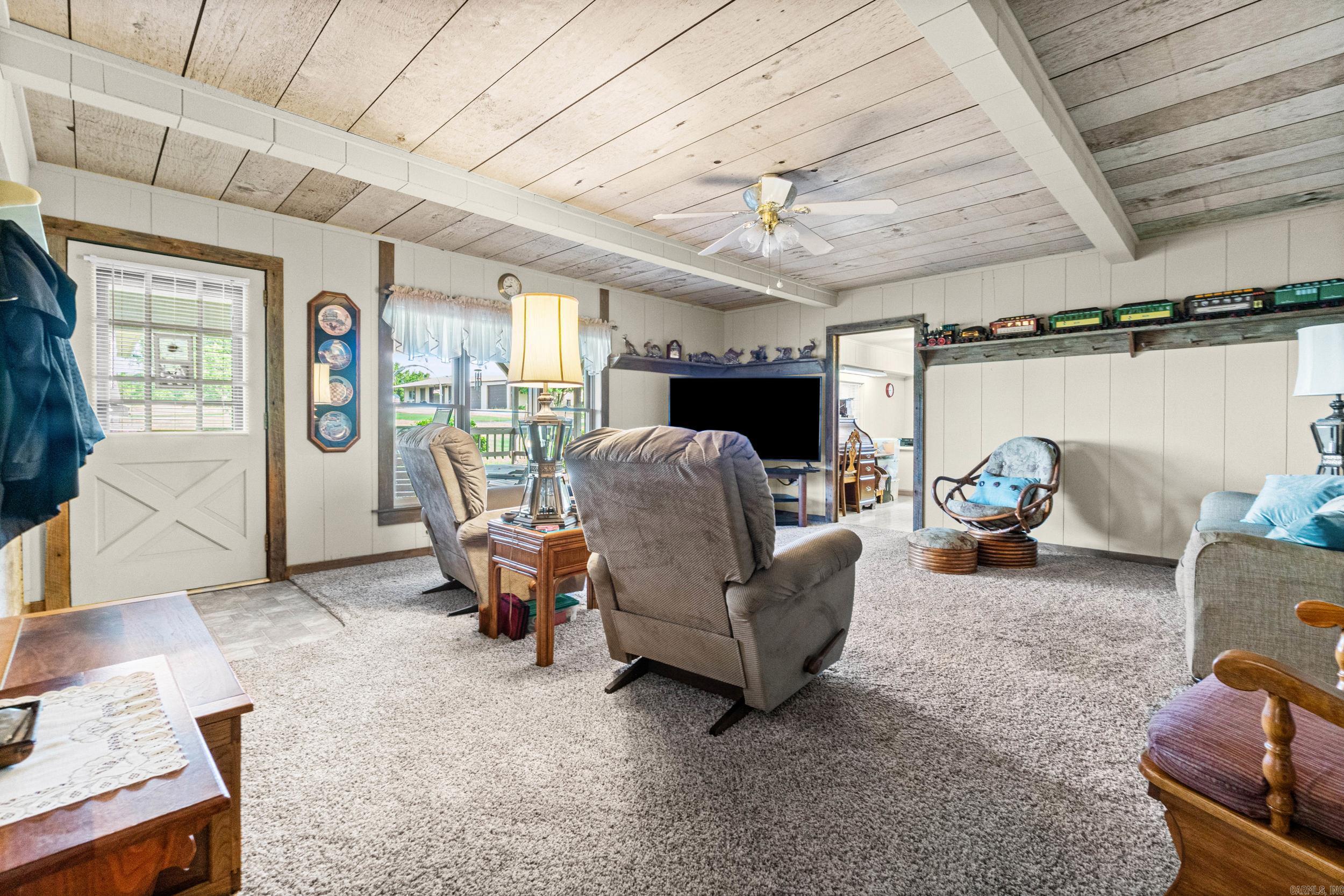 324 Little Rock  Heber Springs, AR