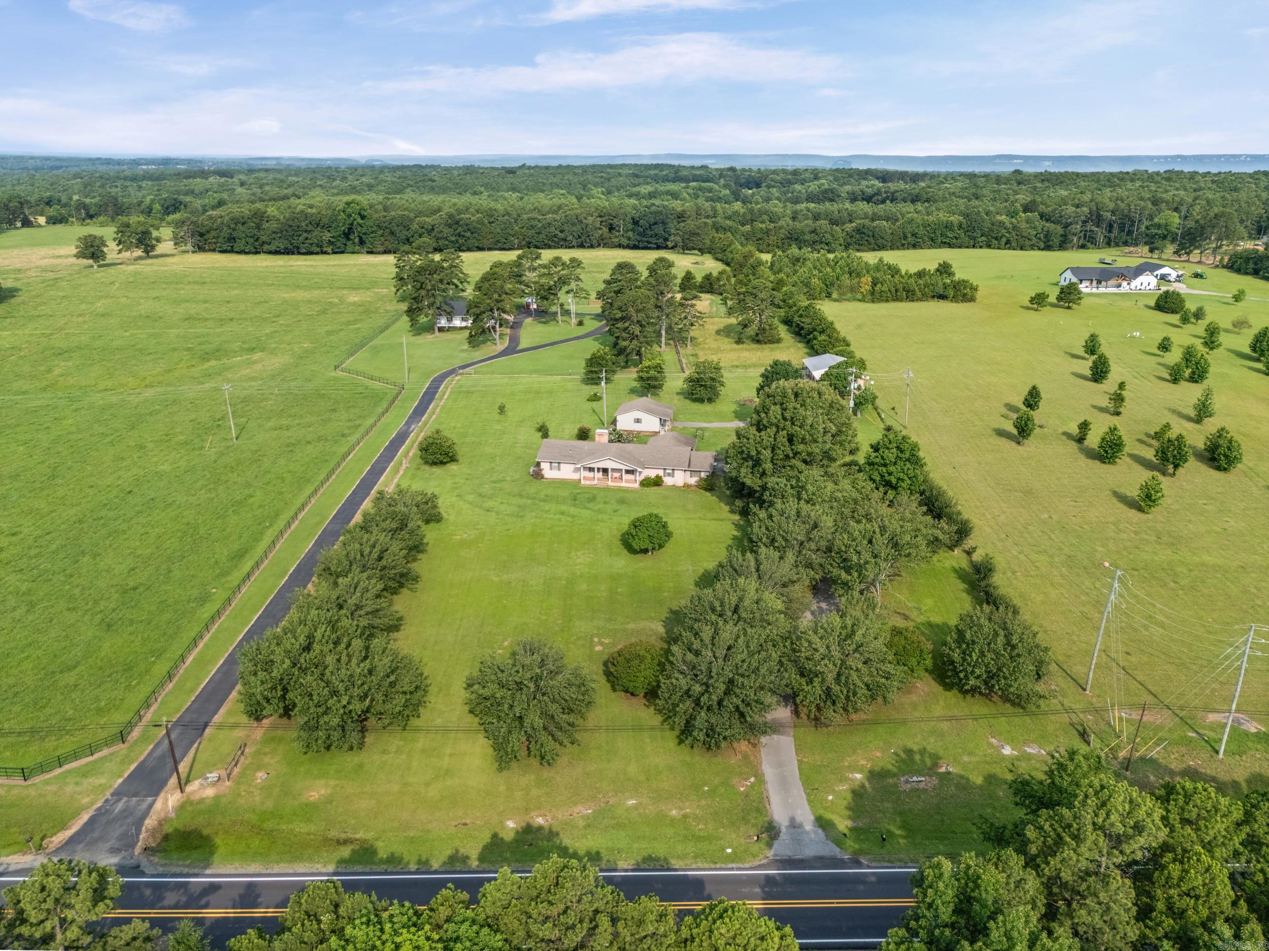 324 Little Rock  Heber Springs, AR