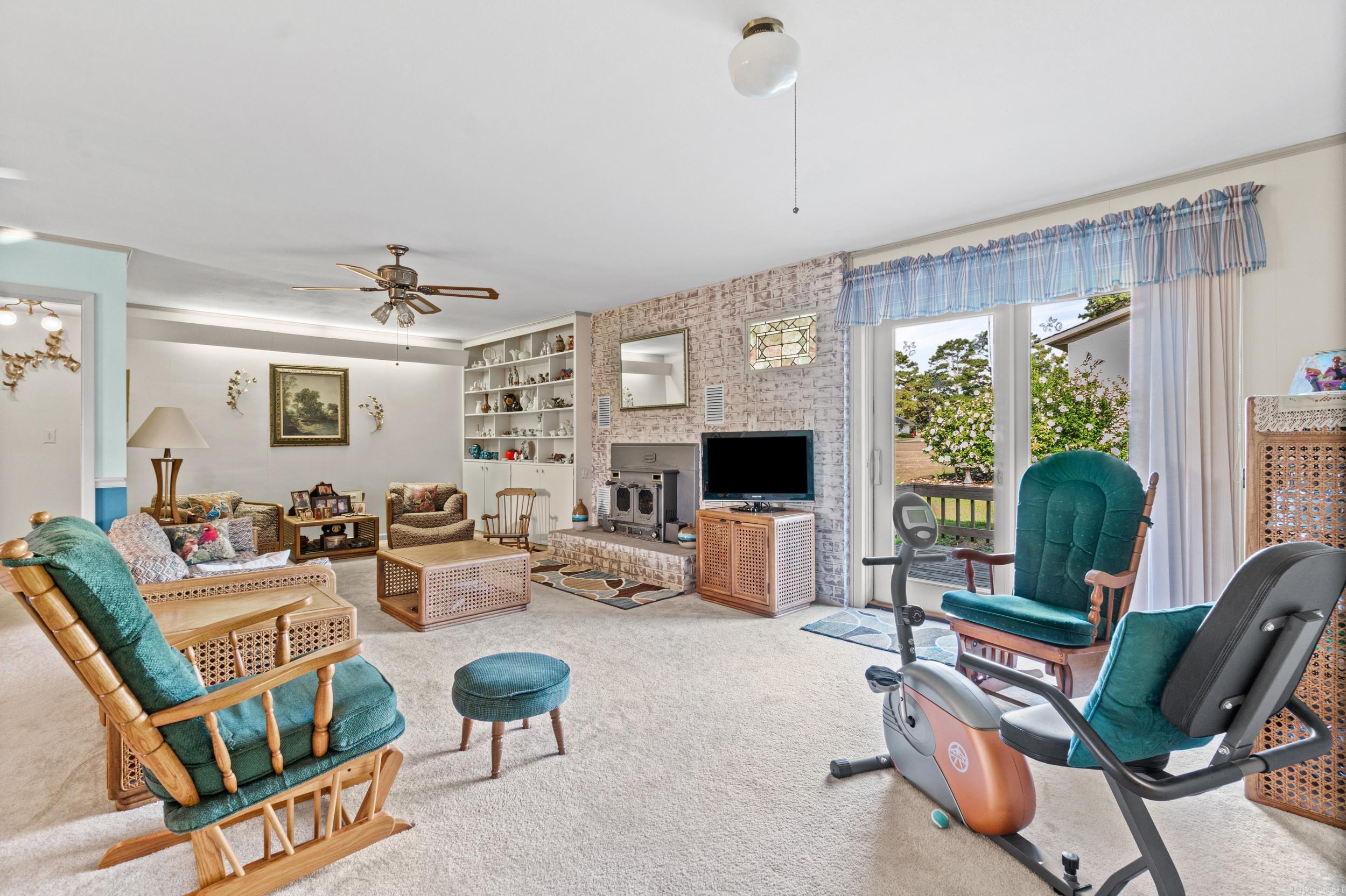 324 Little Rock  Heber Springs, AR
