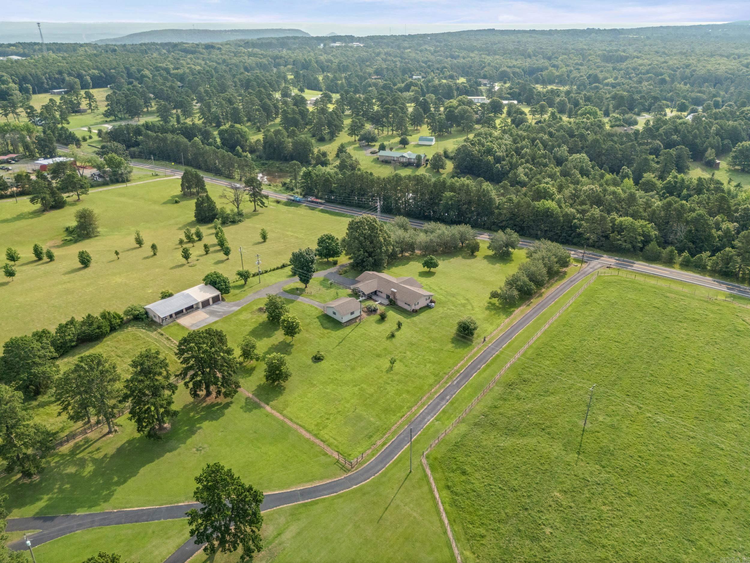 324 Little Rock  Heber Springs, AR