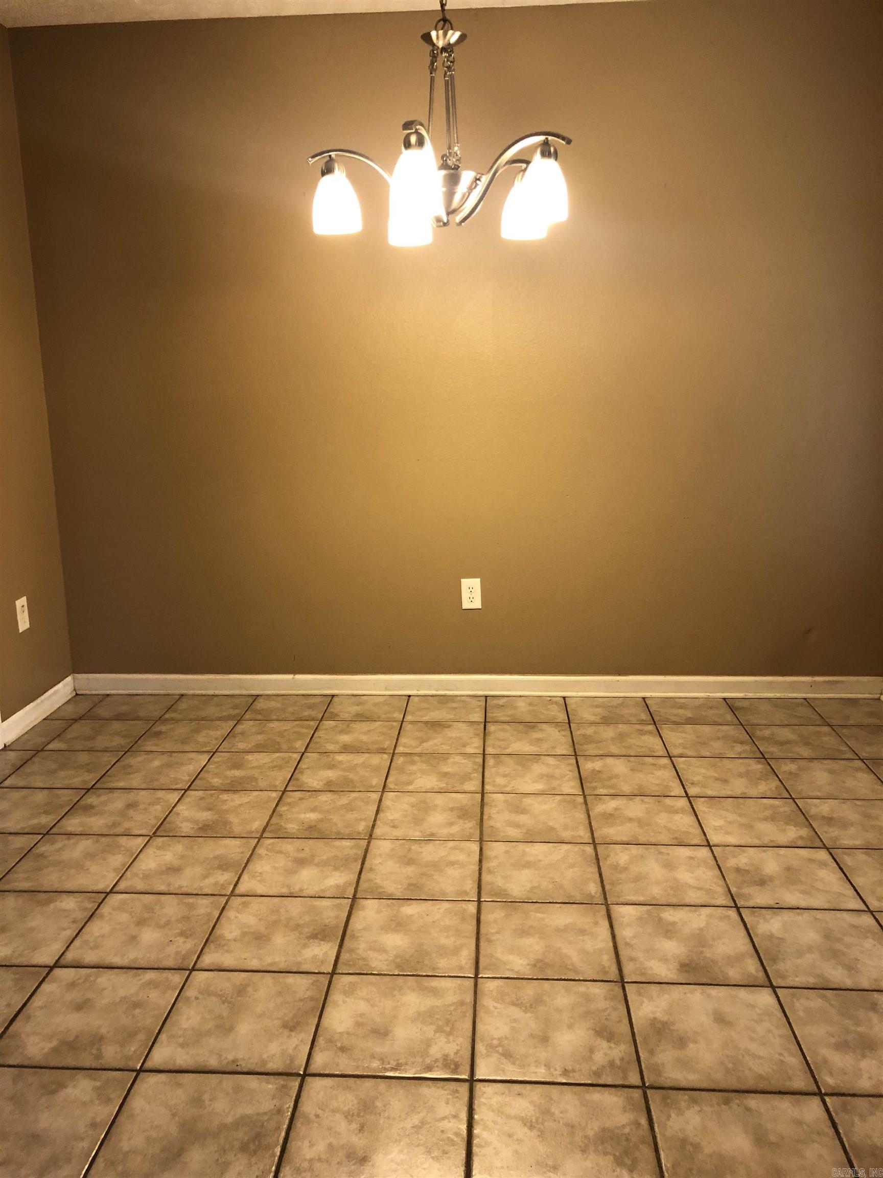 2830 York  Conway, AR