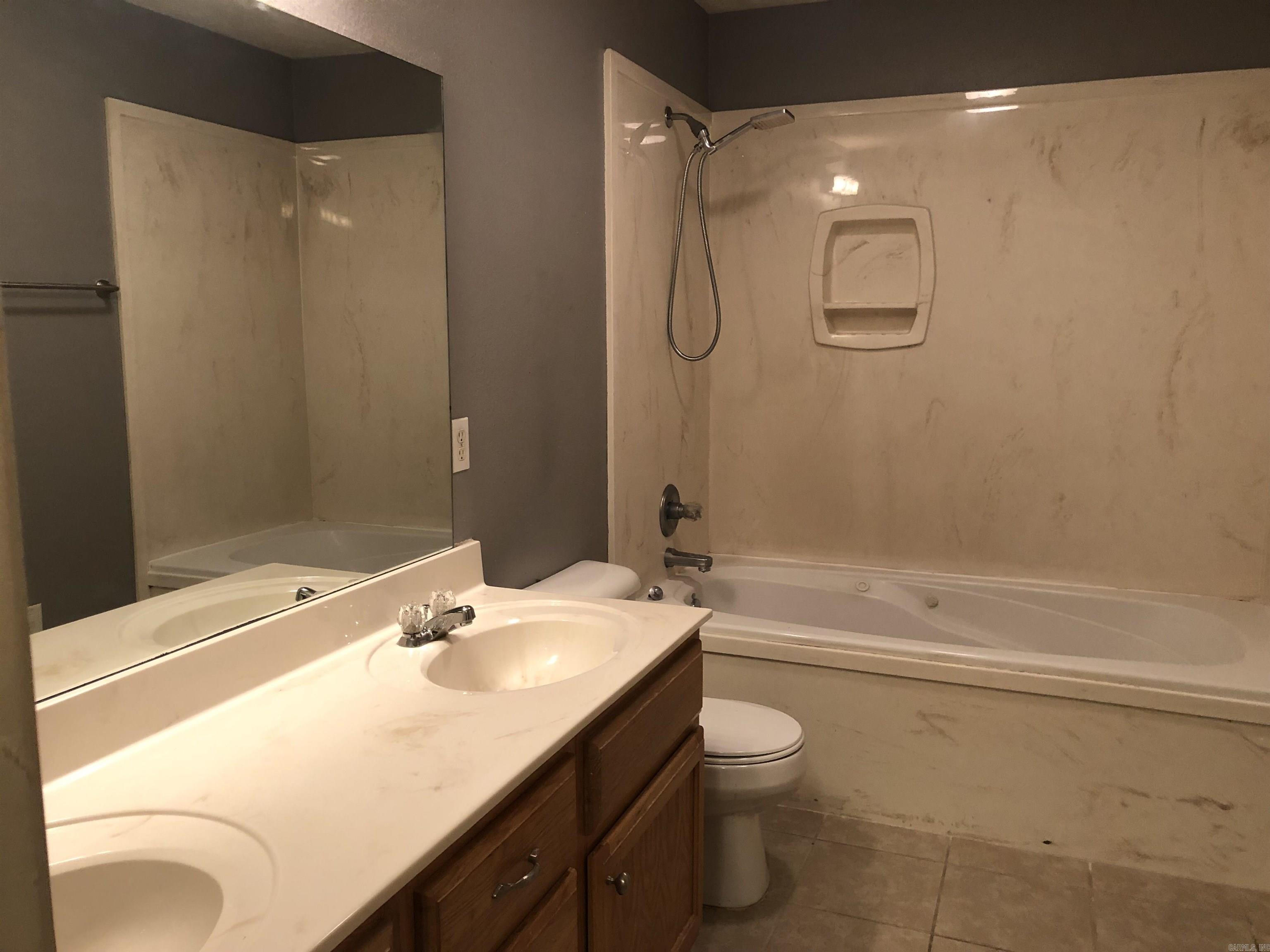 2830 York  Conway, AR