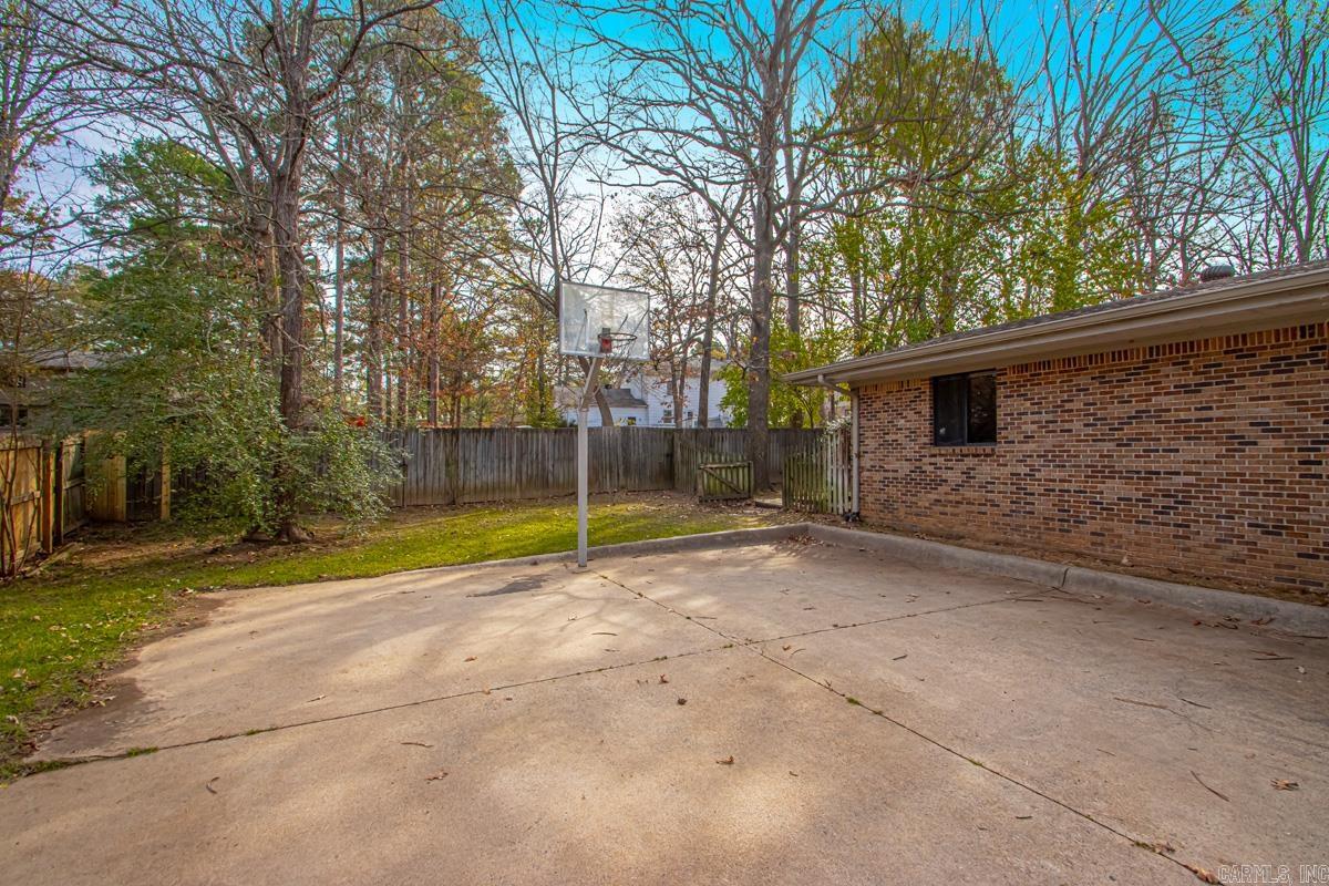 12 Club Manor  Maumelle, AR