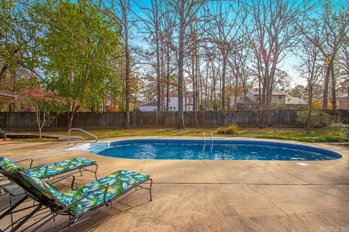 12 Club Manor  Maumelle, AR