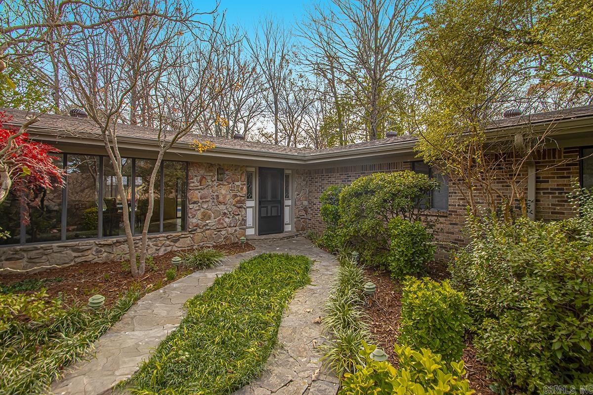 12 Club Manor  Maumelle, AR