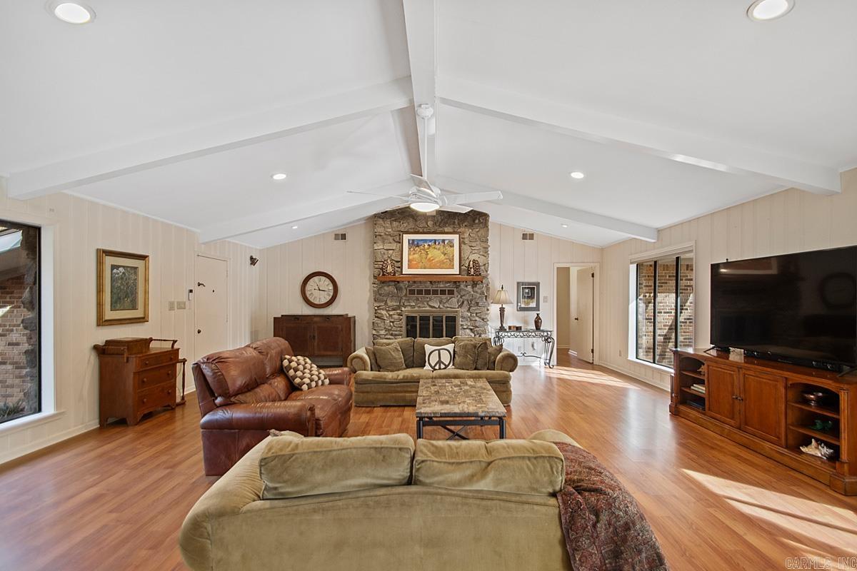 12 Club Manor  Maumelle, AR