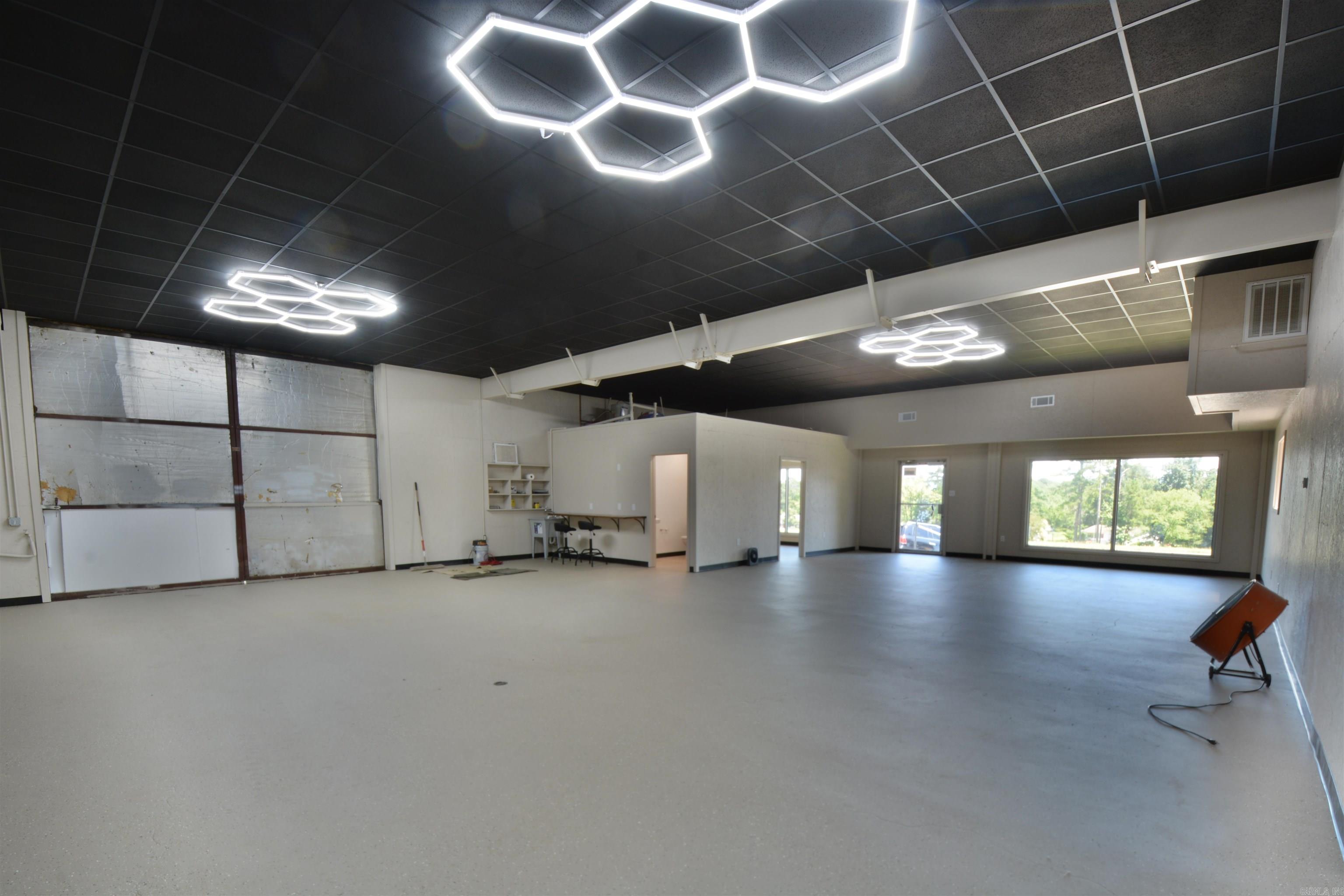 5398 CENTRAL  Hot Springs, AR