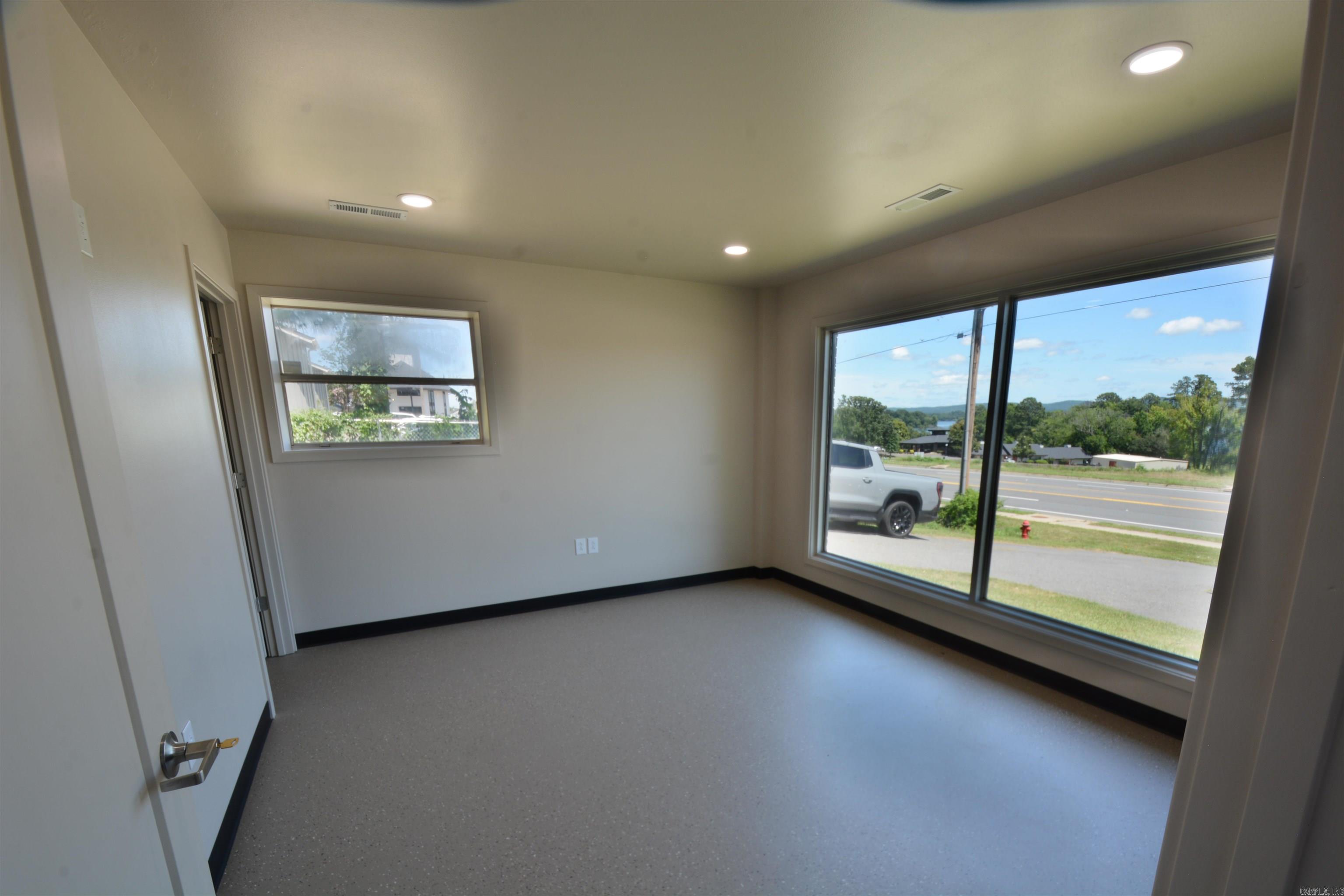5398 CENTRAL  Hot Springs, AR