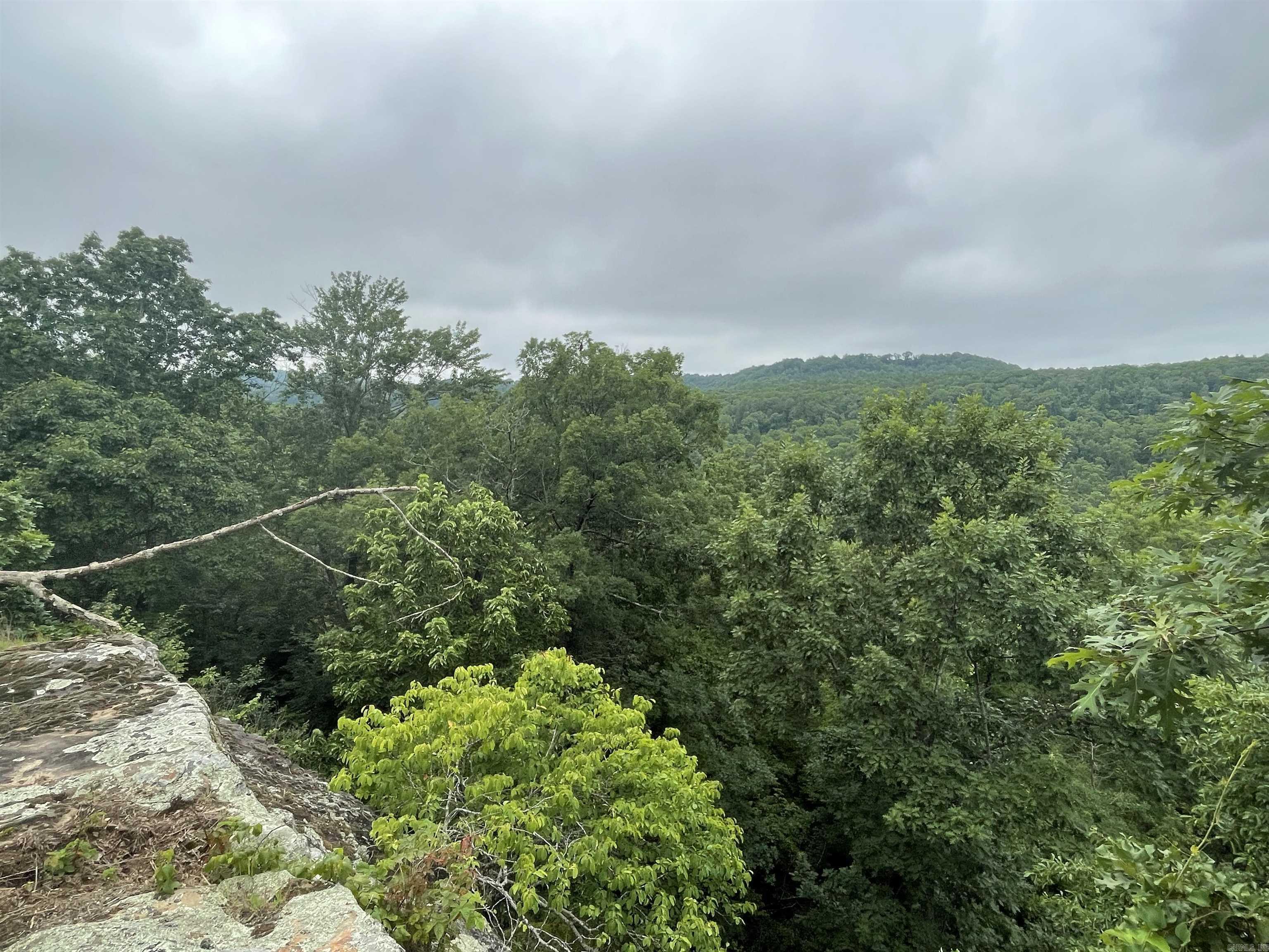 000 Sylvan  Clinton, AR