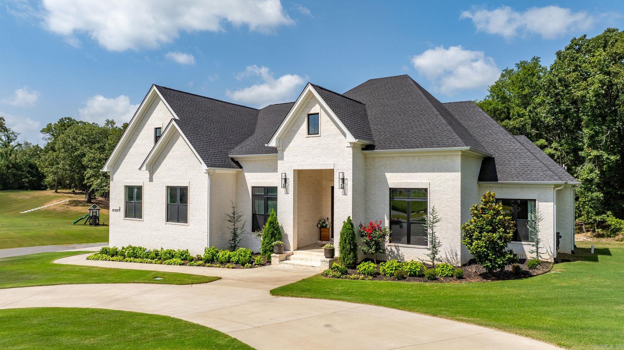 8 Rae Valley Drive Greenbrier, AR 72058