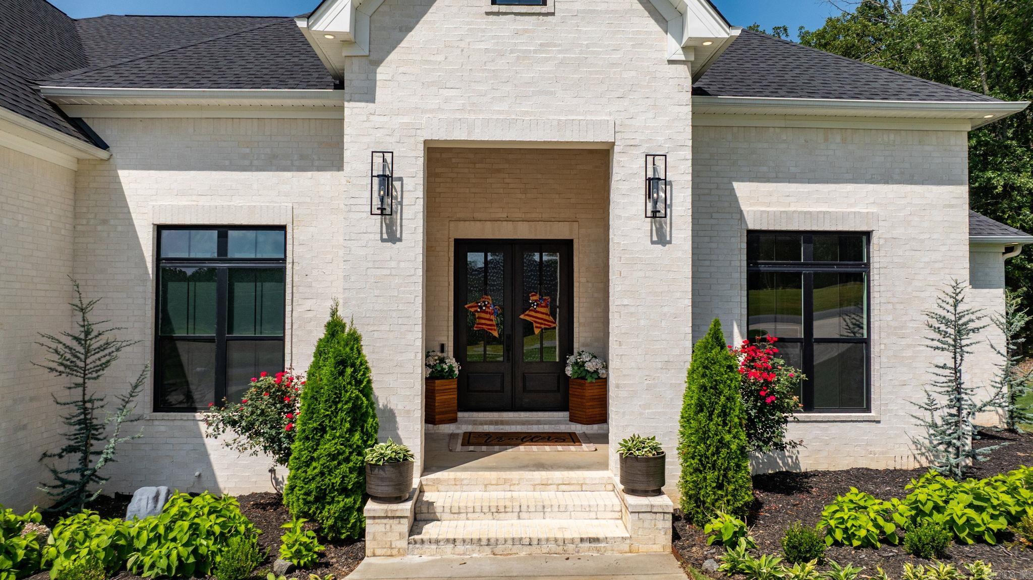 8 Rae Valley Drive Greenbrier, AR 72058