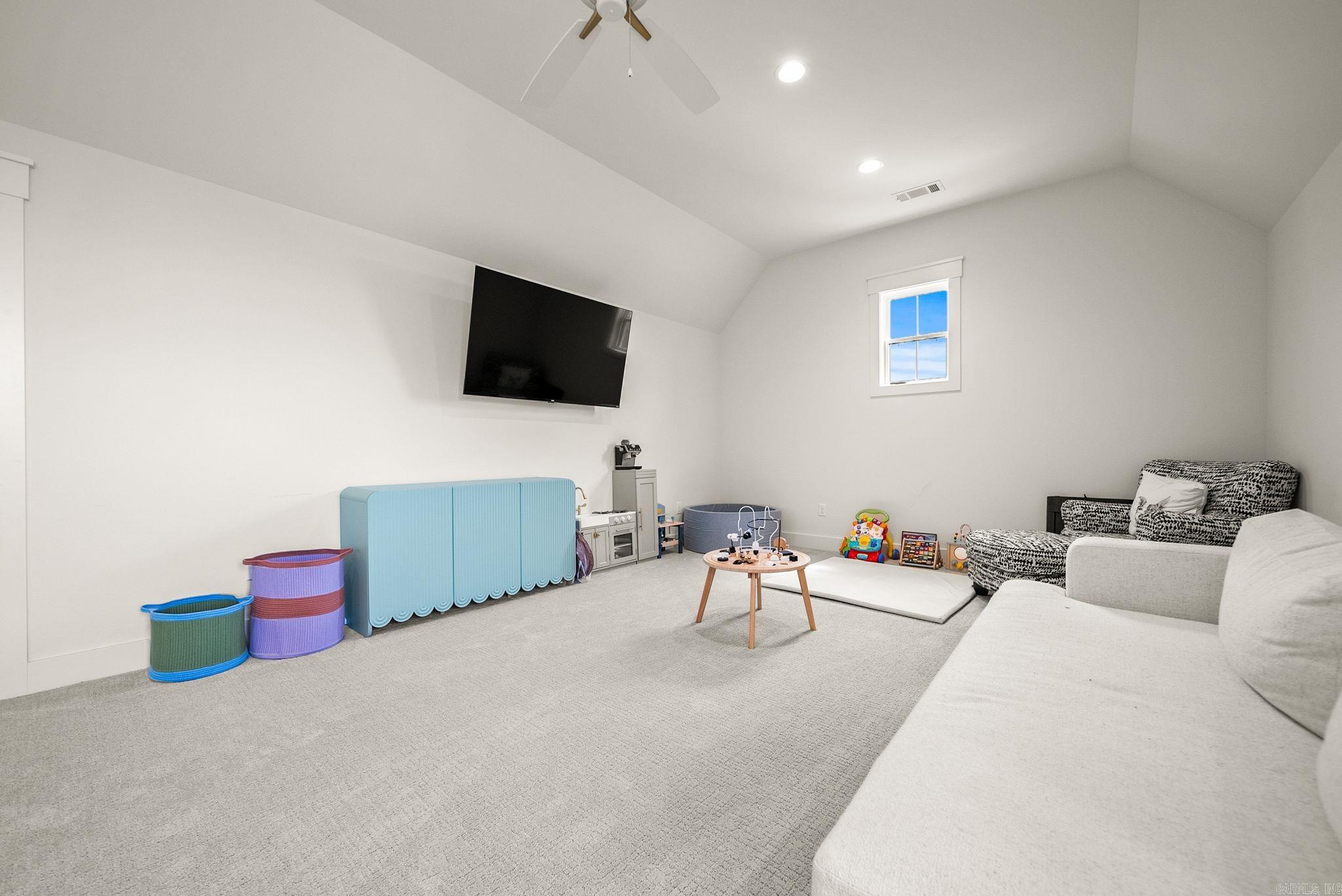8 Rae Valley Drive Greenbrier, AR 72058
