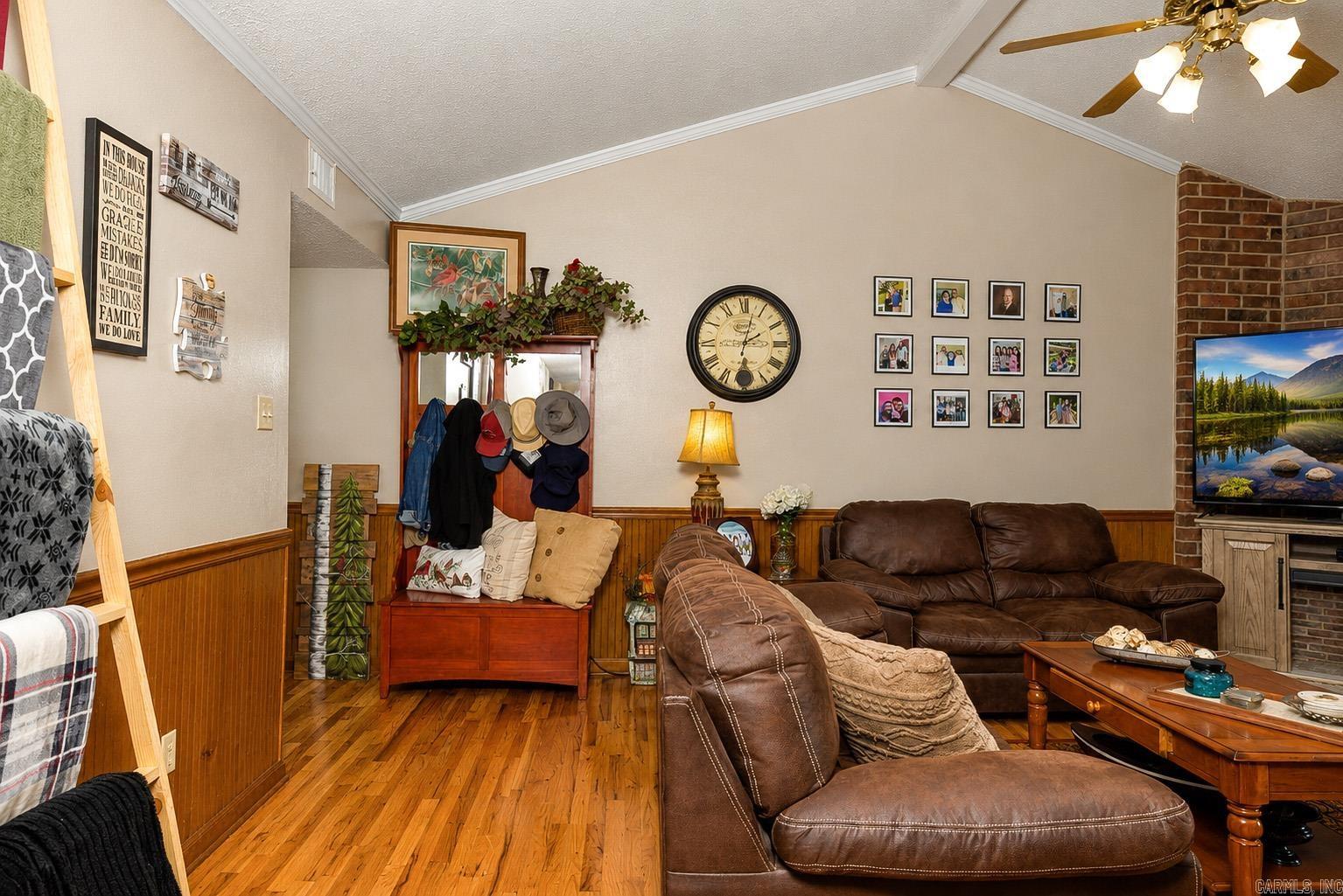 803 Green Oaks  White Hall, AR