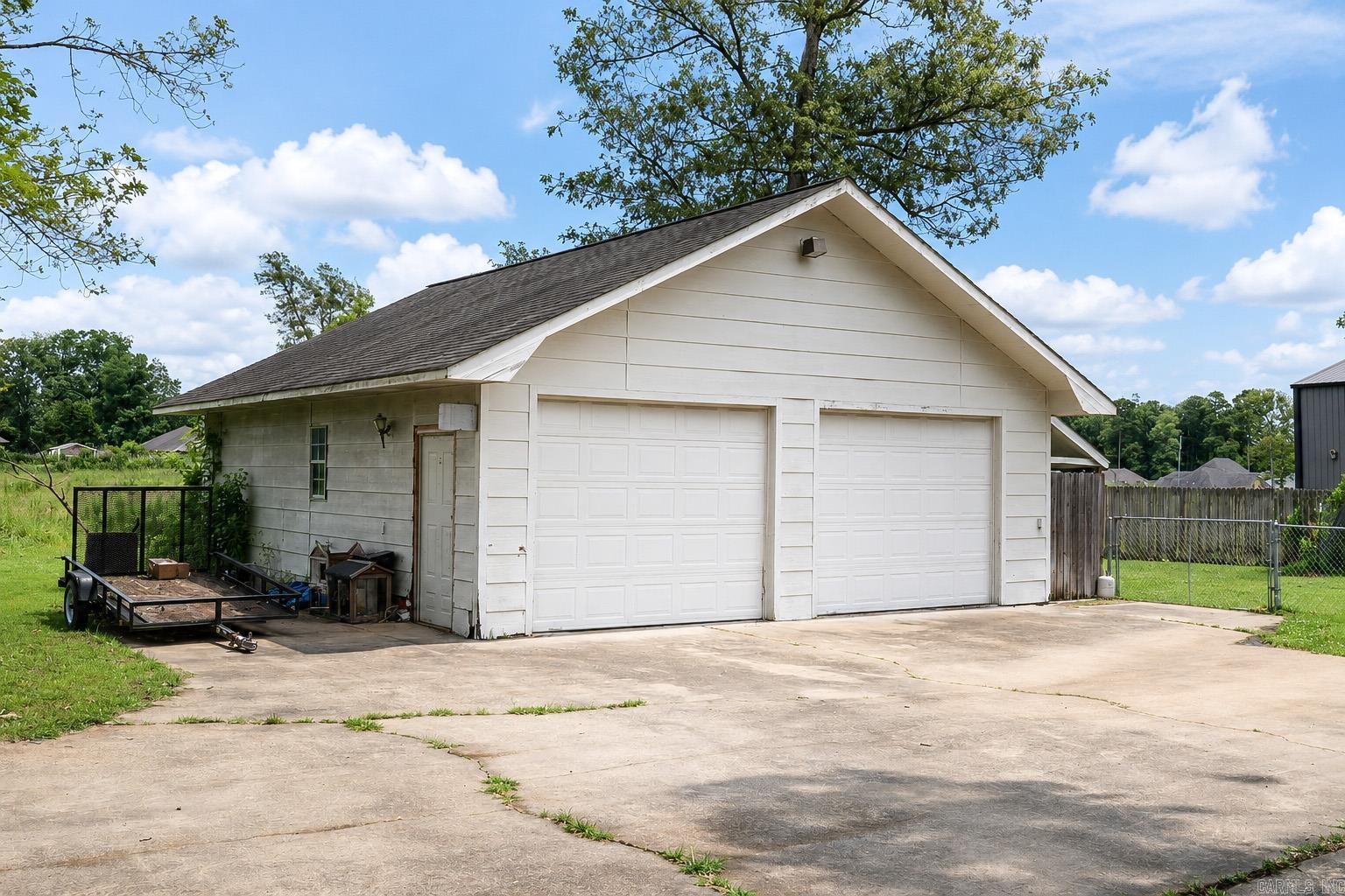 803 Green Oaks  White Hall, AR