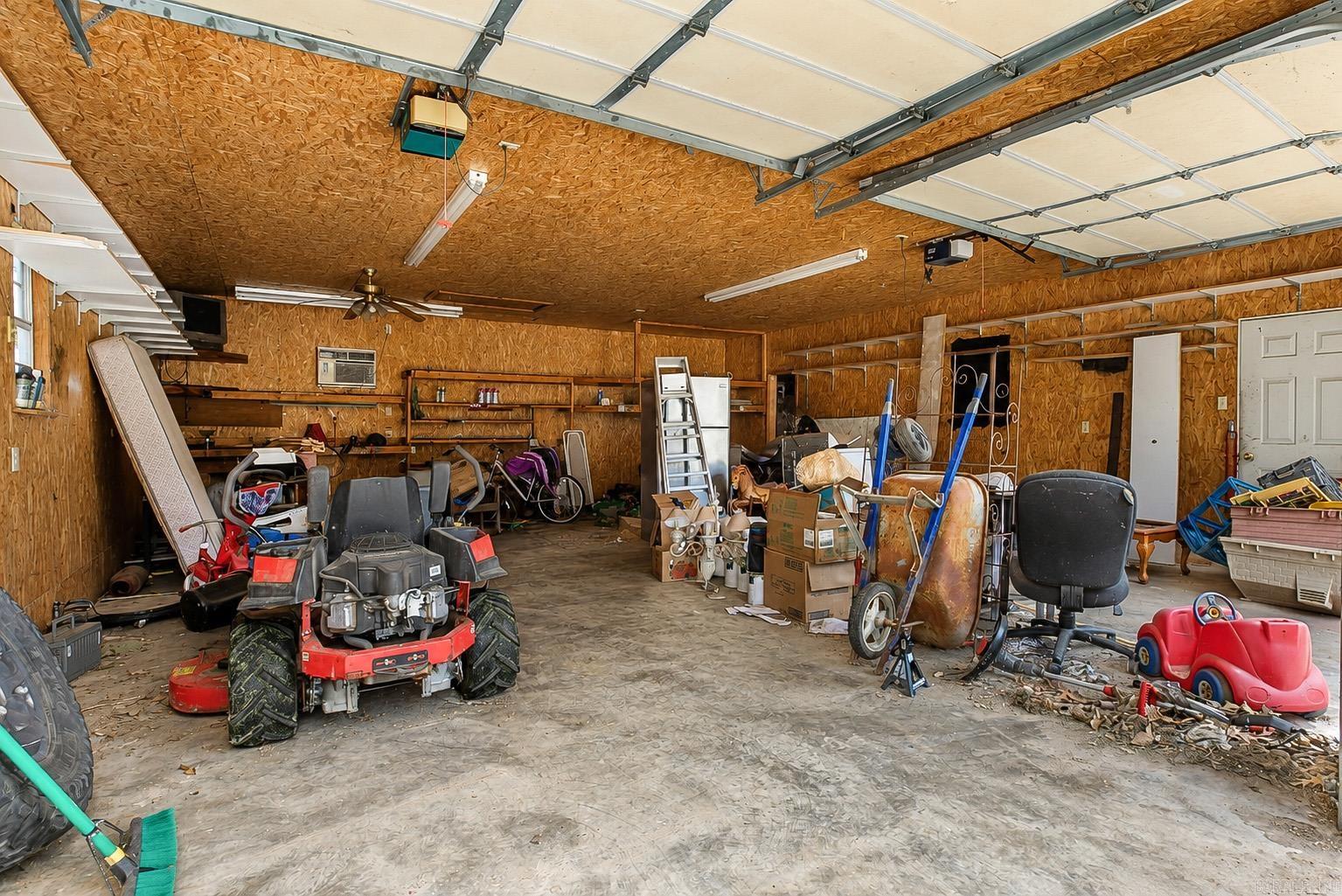 803 Green Oaks  White Hall, AR