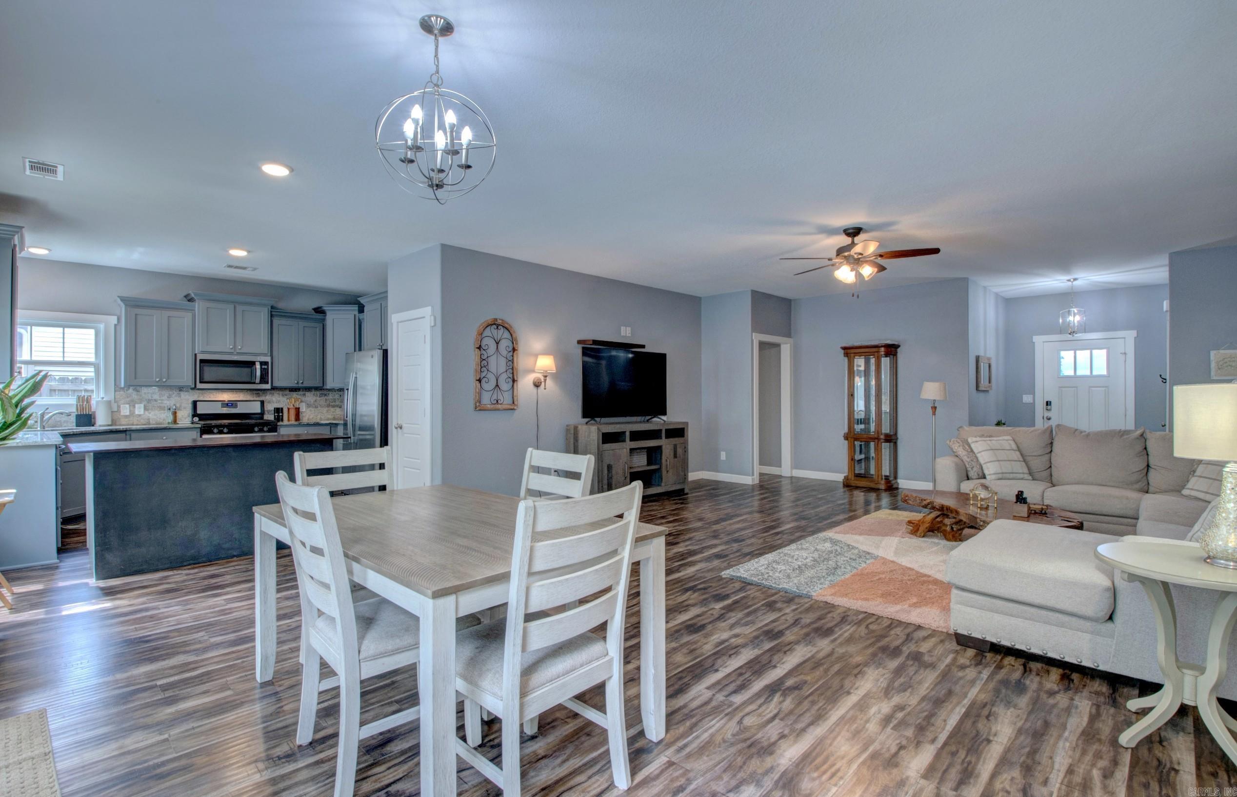 2917 Gillis Drive  Benton, AR
