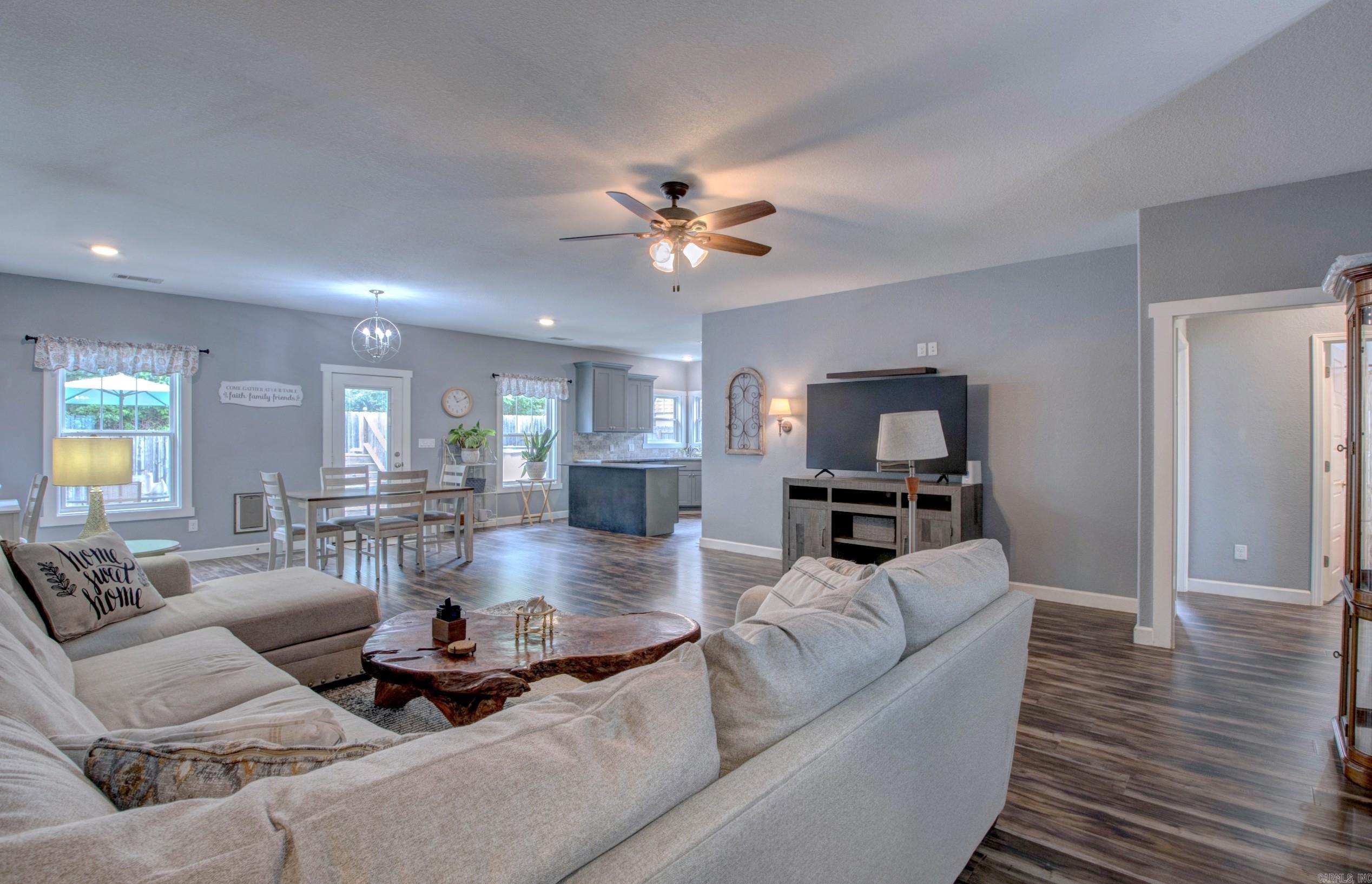 2917 Gillis Drive  Benton, AR