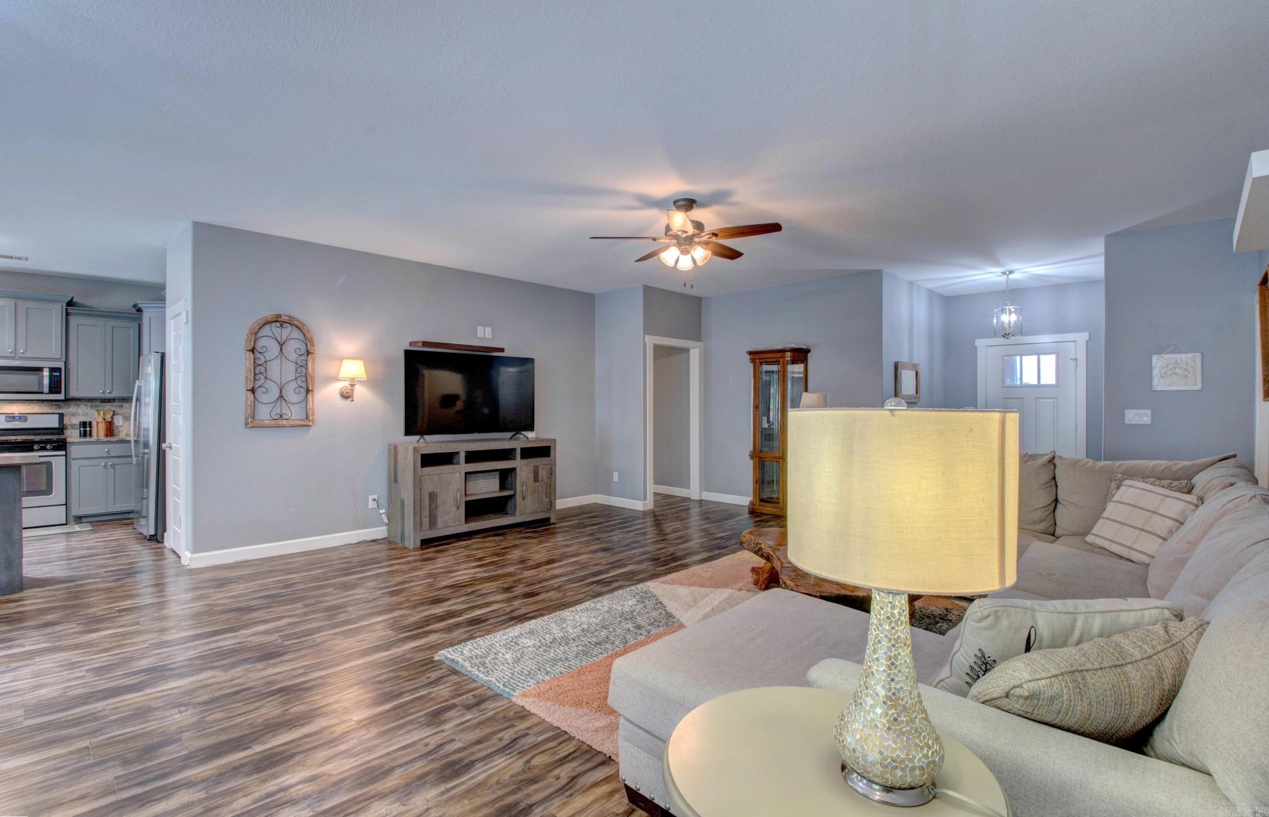 2917 Gillis Drive  Benton, AR