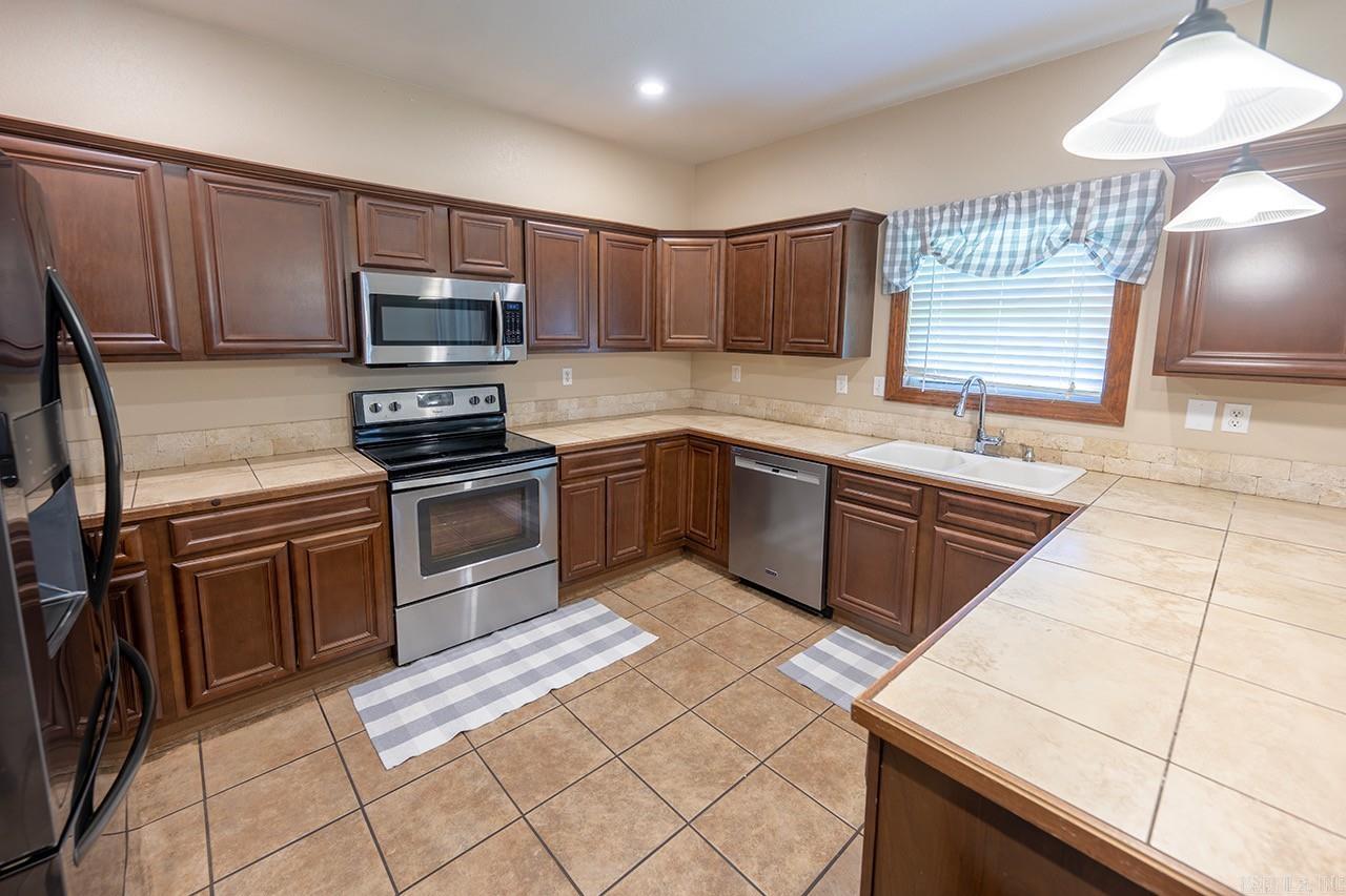 260 Hawthorne  Russellville, AR