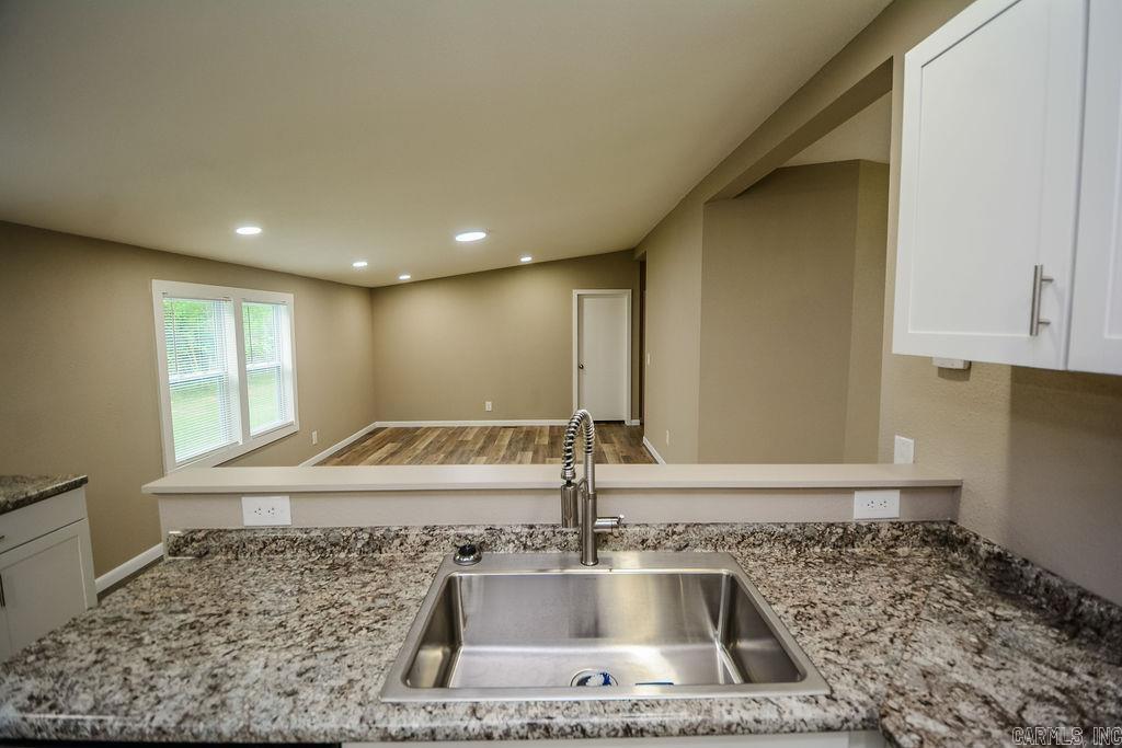 1036 Tippitt  Austin, AR