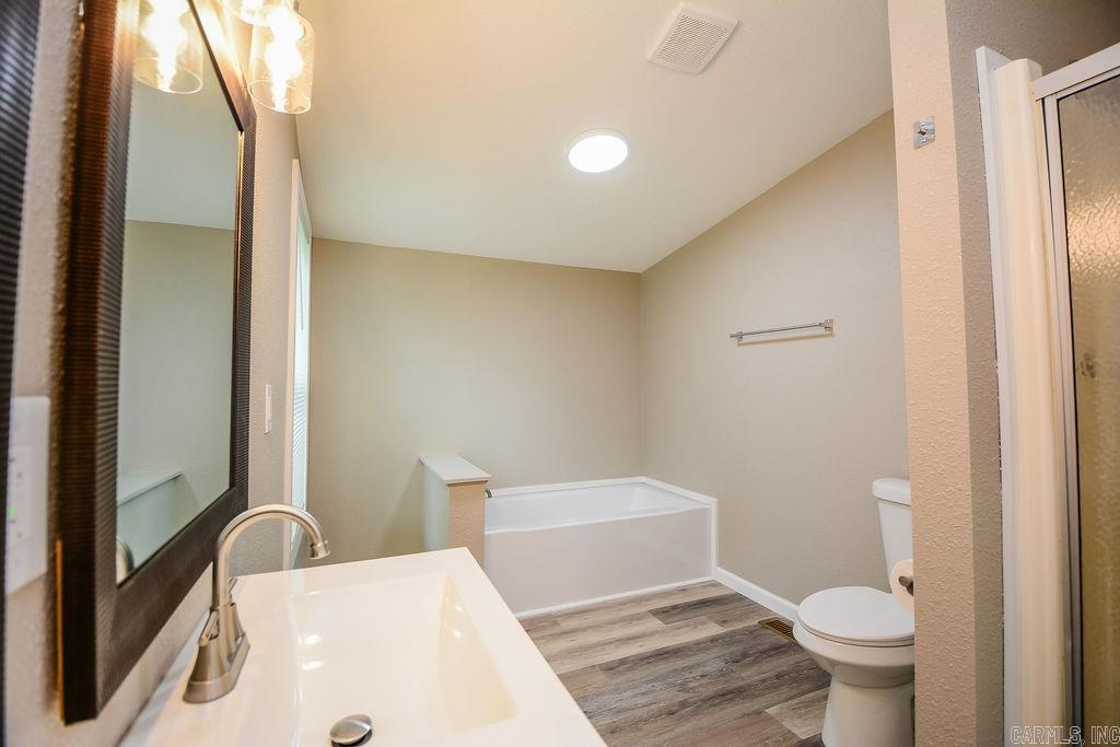 1036 Tippitt  Austin, AR