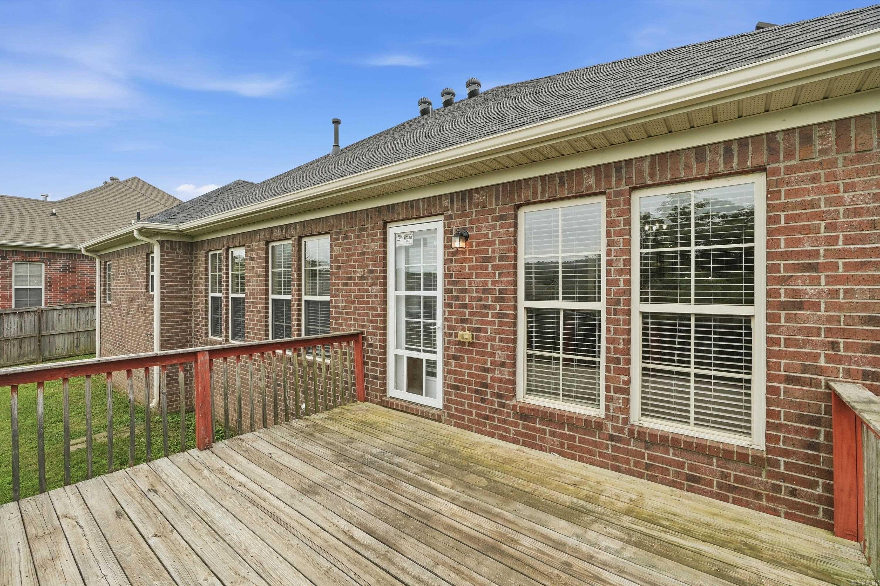 1250 Edge Valley  Conway, AR