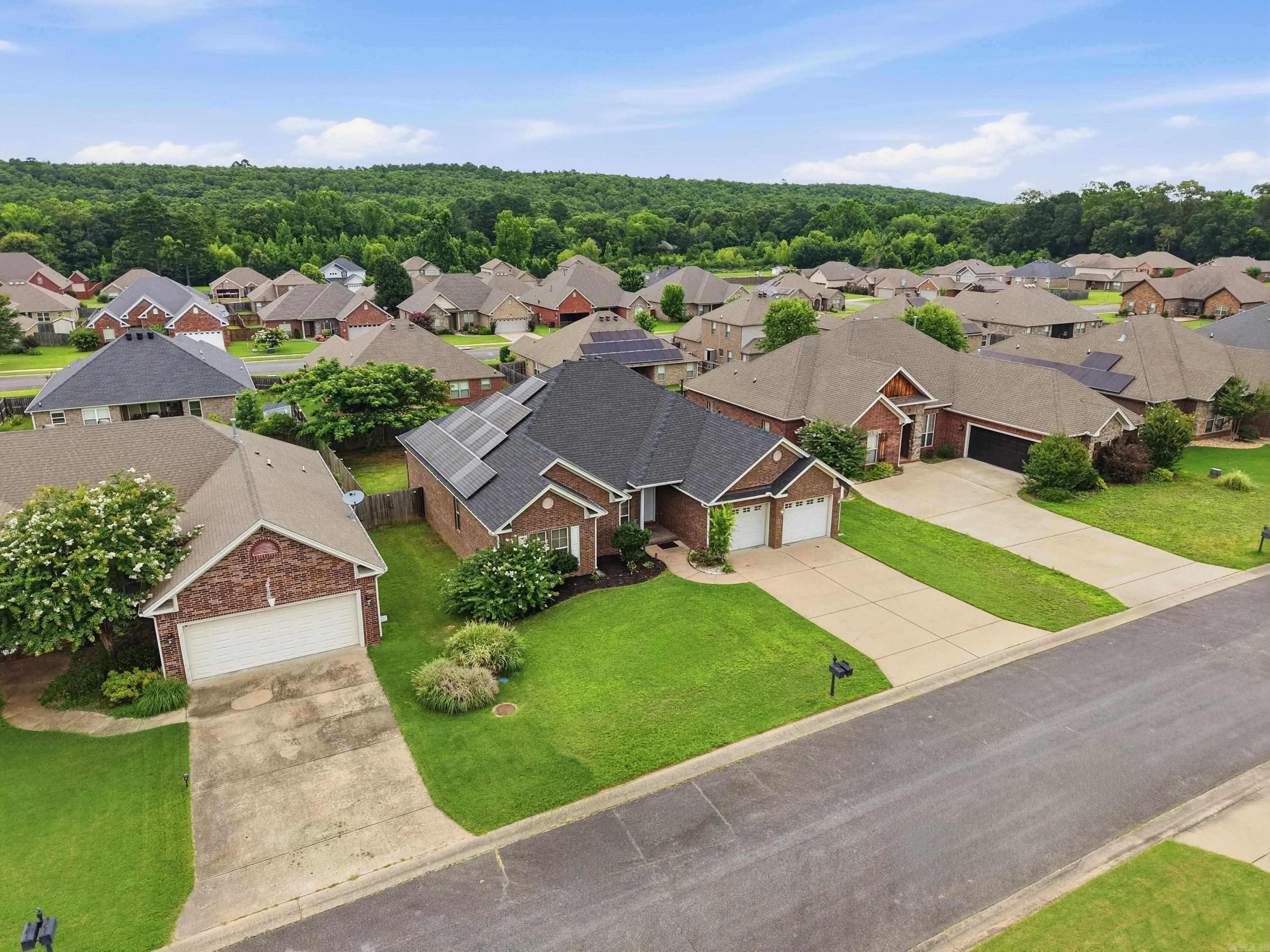1250 Edge Valley  Conway, AR
