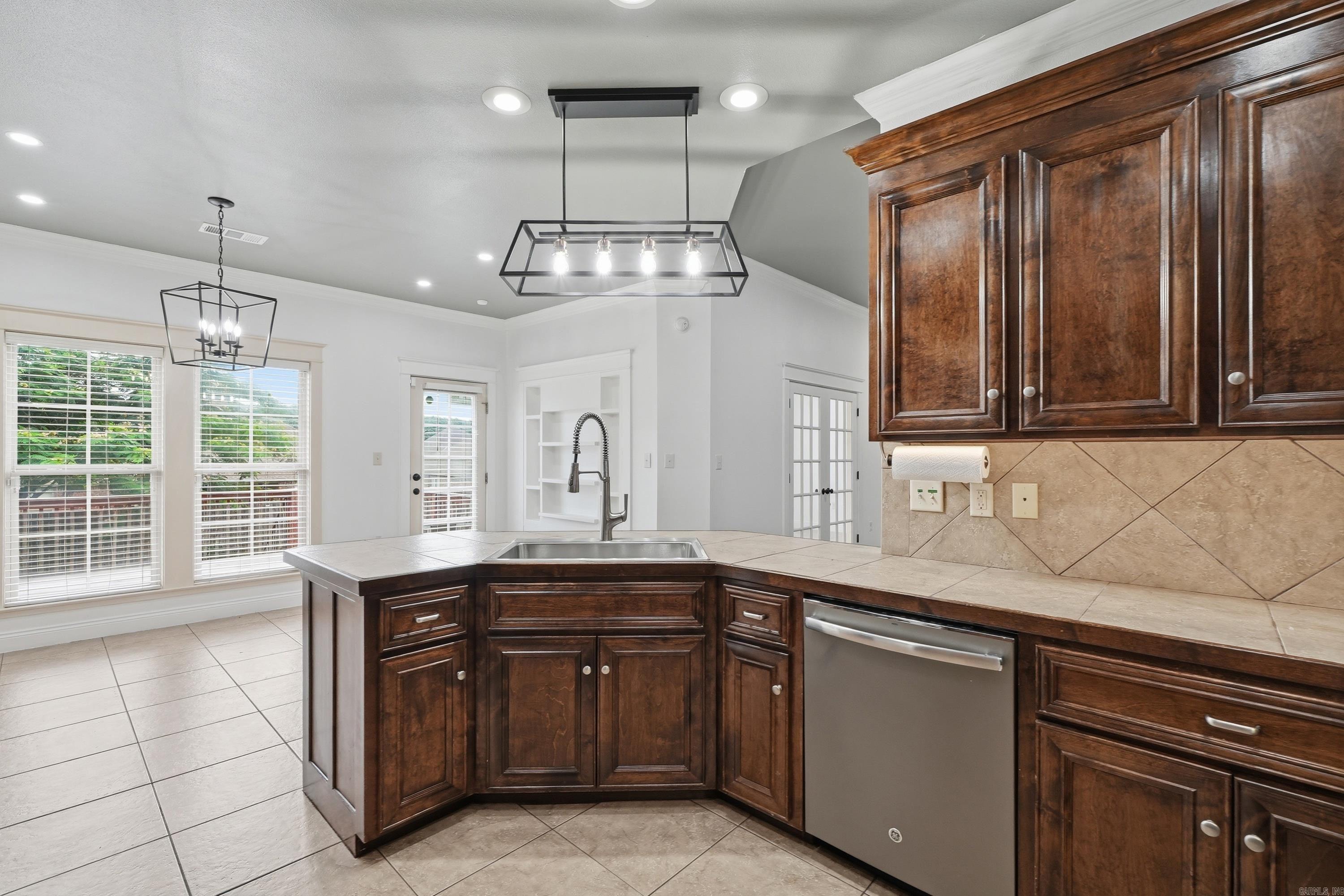1250 Edge Valley  Conway, AR