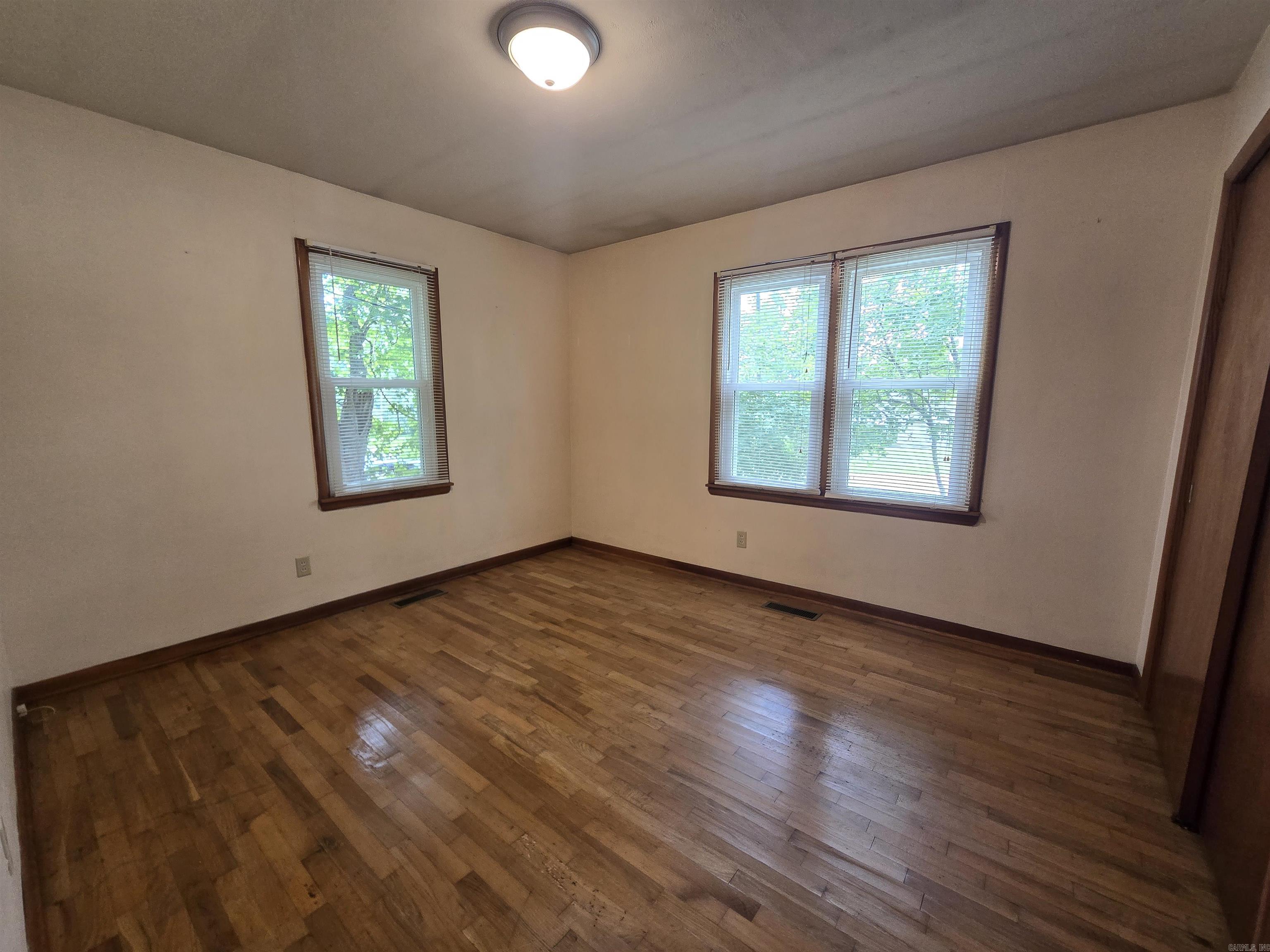 605 E 4th Street  Mountain Home, AR