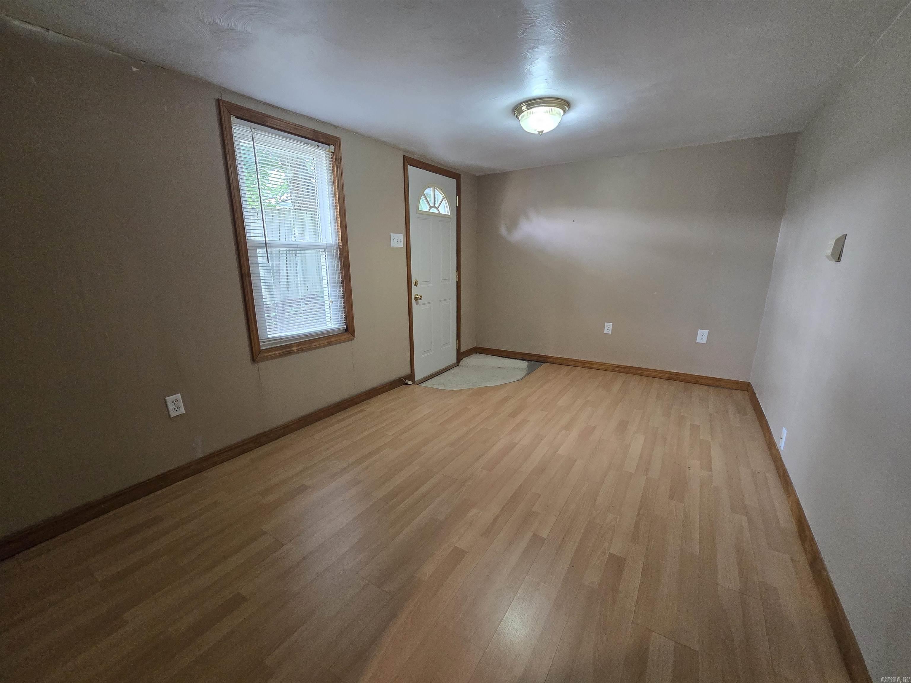 605 E 4th Street  Mountain Home, AR