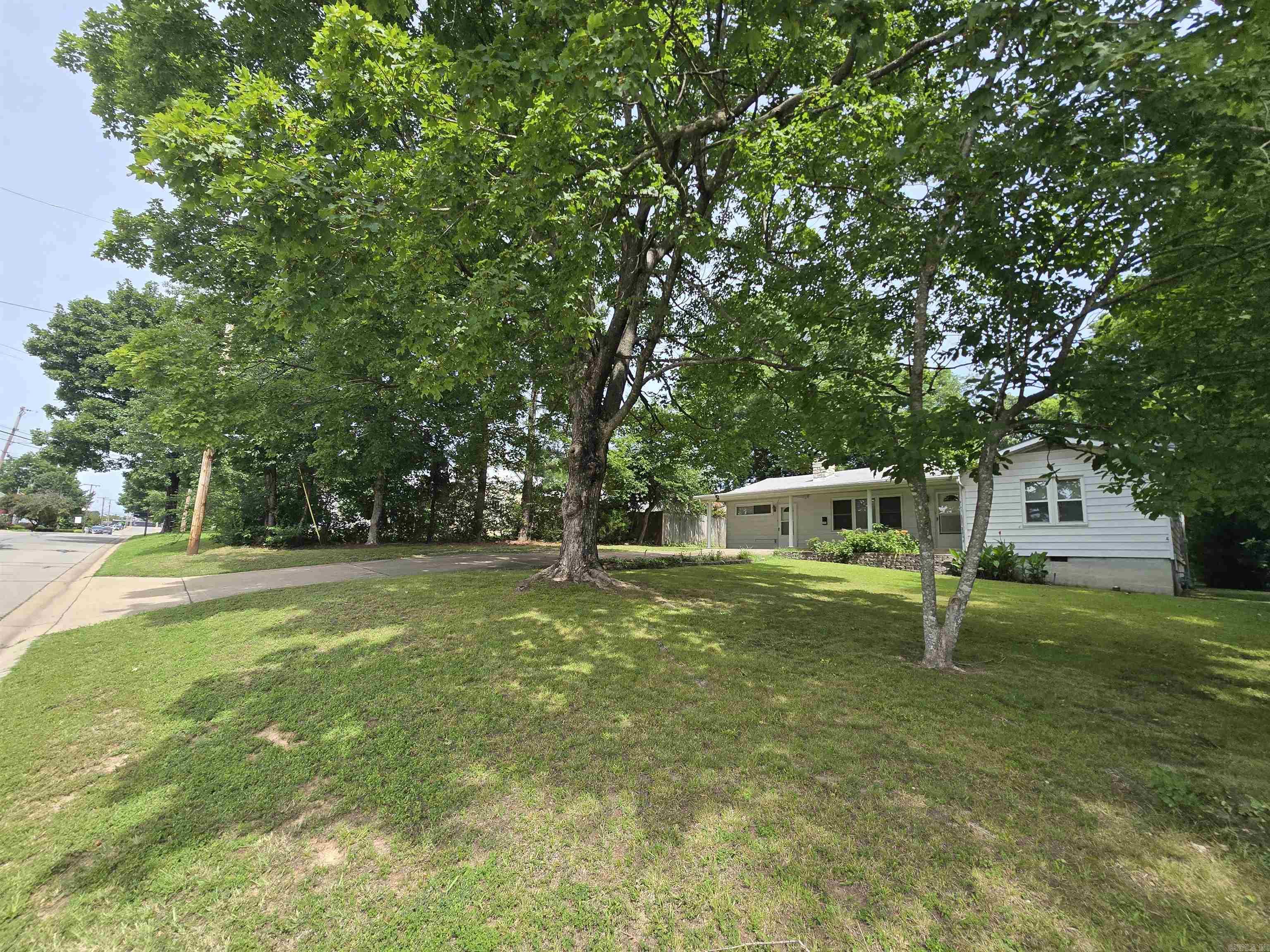 605 E 4th Street  Mountain Home, AR