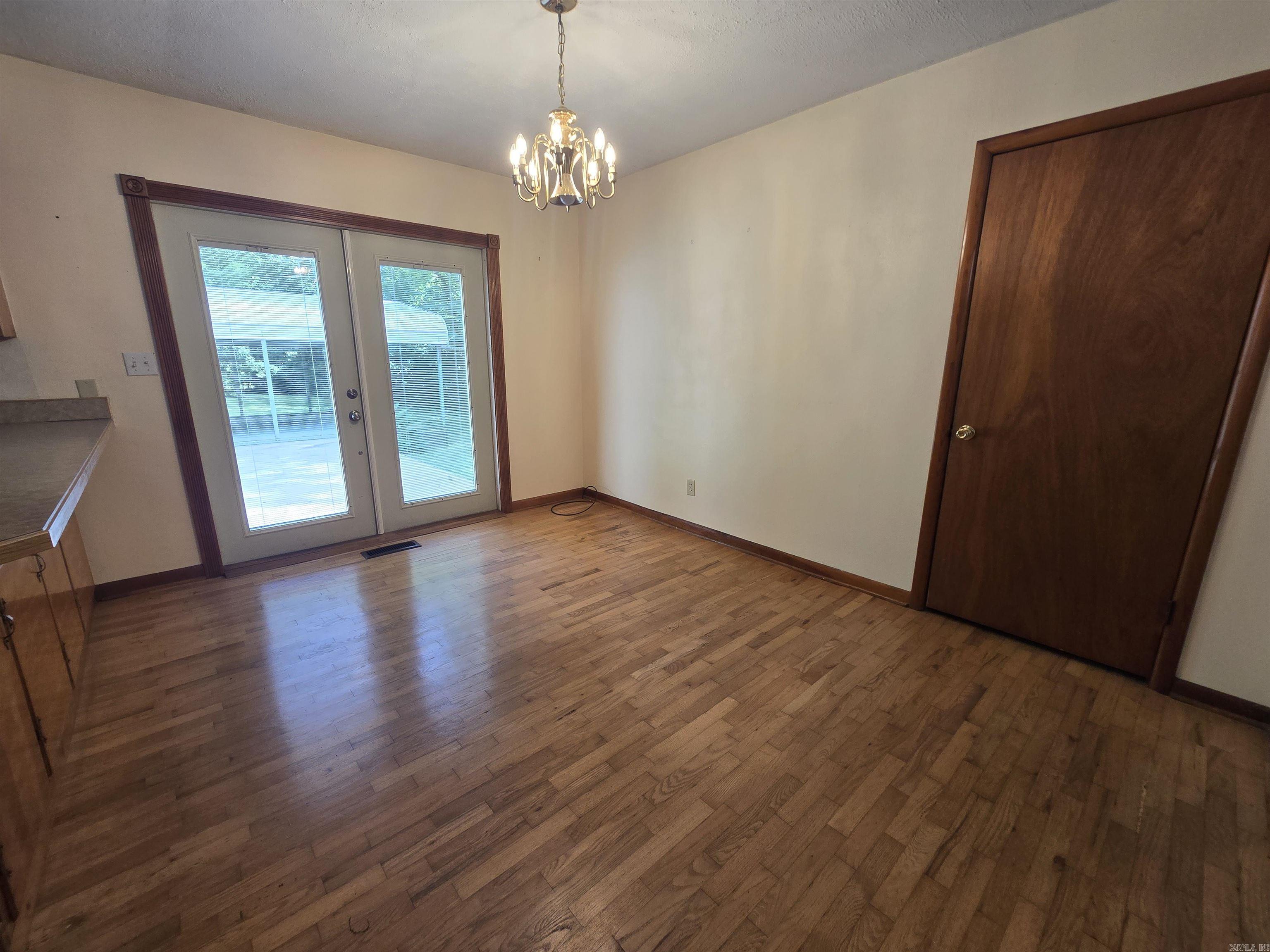 605 E 4th Street  Mountain Home, AR
