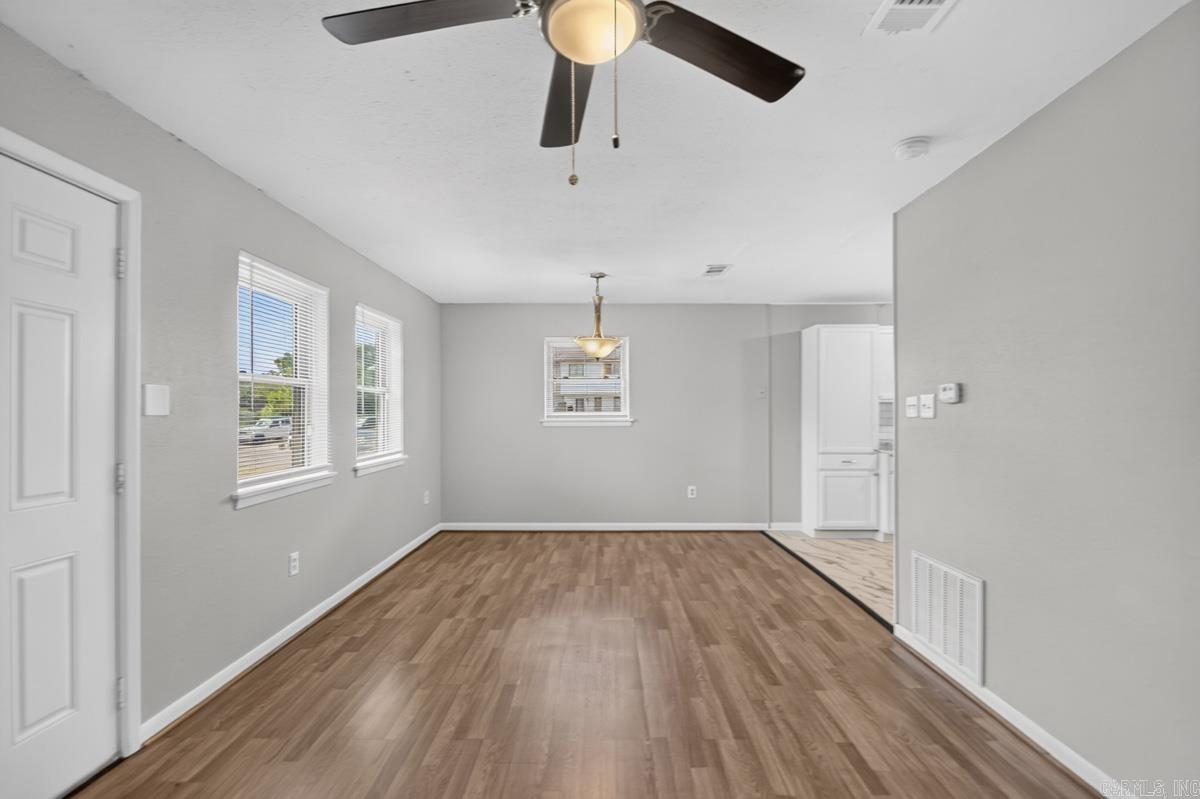 1004 E 11th  North Little Rock, AR