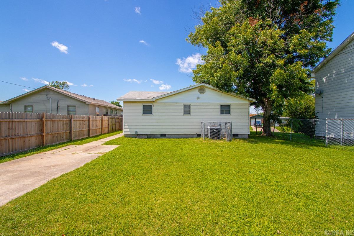 1004 E 11th  North Little Rock, AR