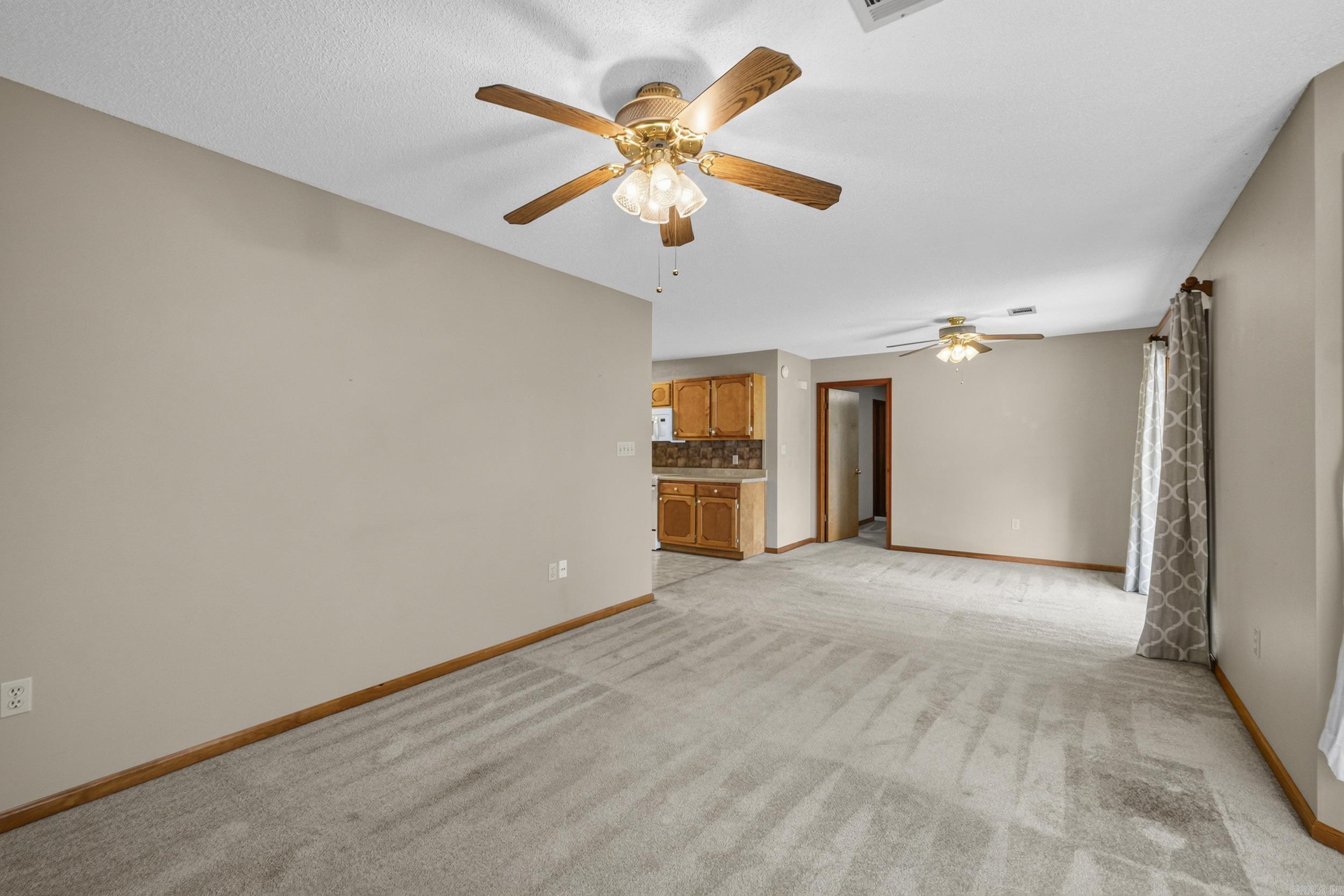 2910 E Moore  Searcy, AR
