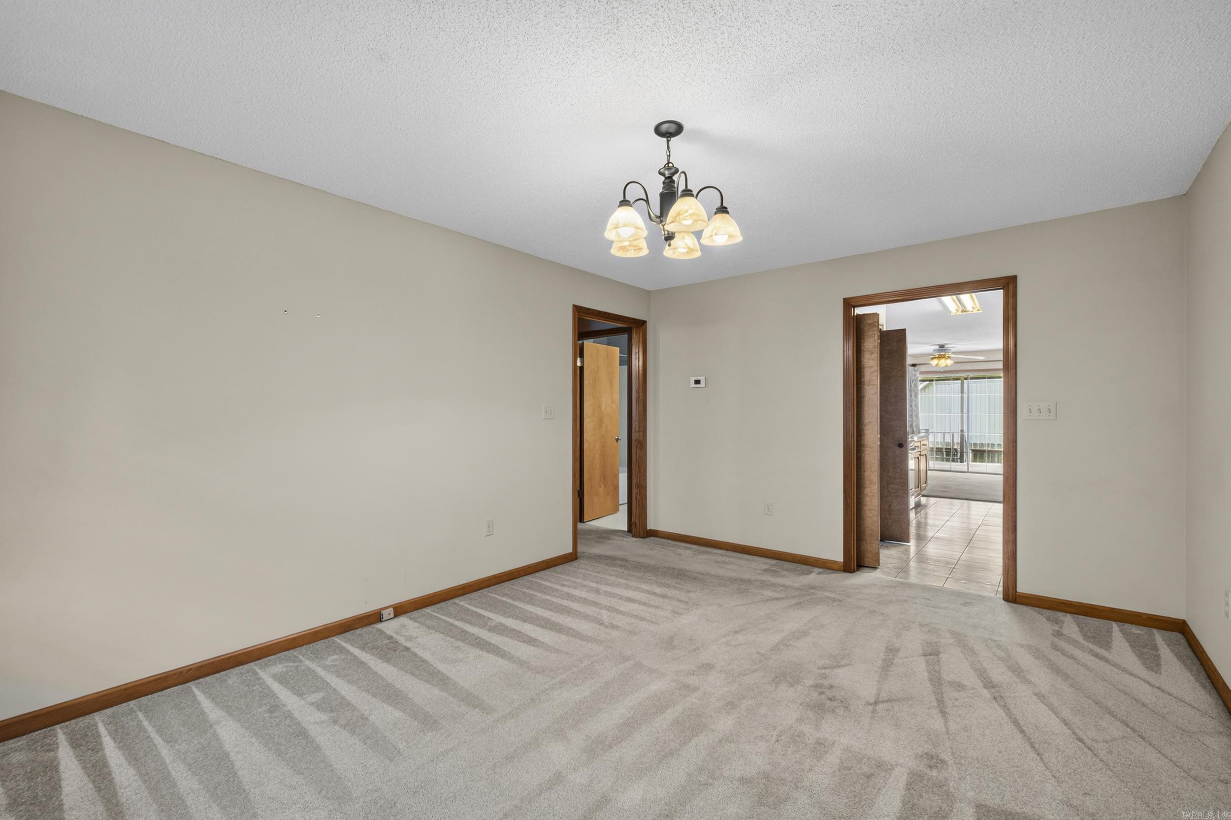 2910 E Moore  Searcy, AR